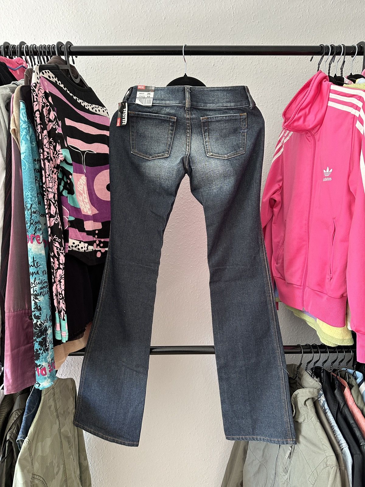 Diesel × Seditionaries Diesel Old Washed Fade Asymmetric Low Rice Wrap Jeans 00s Size 26" / US 2 / IT 38 - 4 Thumbnail