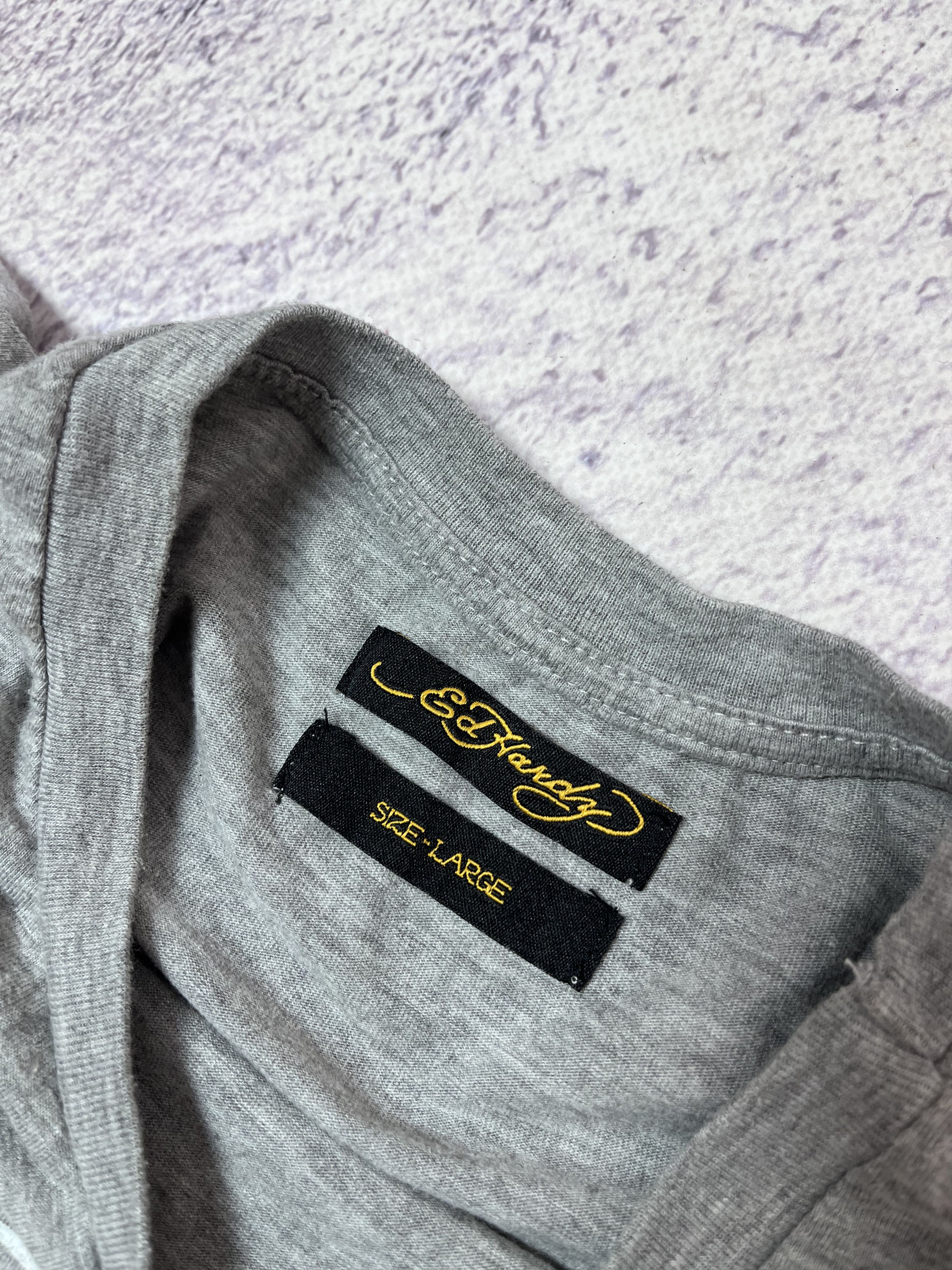 Ed Hardy × Japanese Brand Men’s T-shirt Ed Hardy size L logo Y2K Size US L / EU 52-54 / 3 - 8 Thumbnail