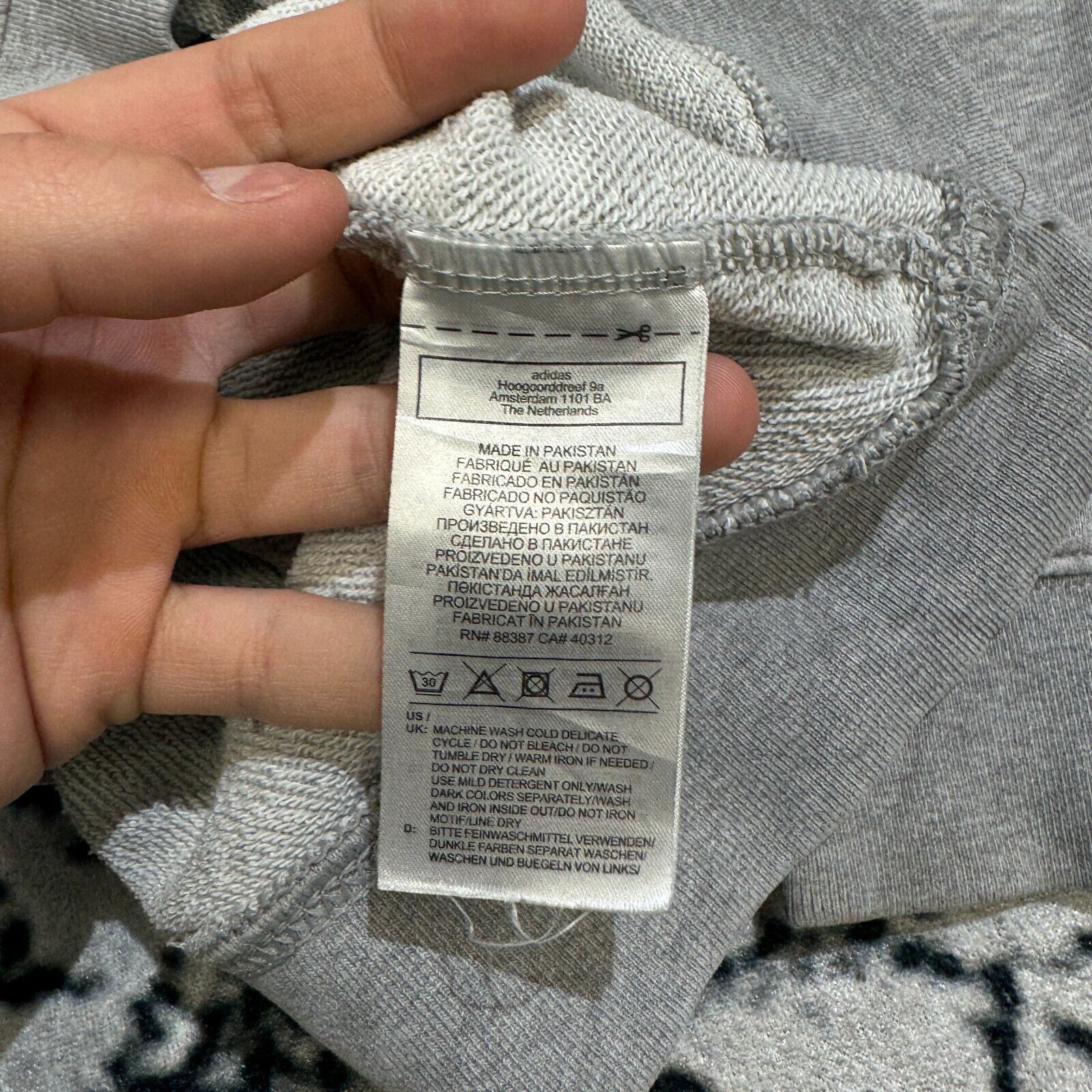 Adidas × Vintage Vintage Adidas Unisex Gray Cotton Hoodie Size XS Y2K 90s Size US XS / EU 42 / 0 - 10 Thumbnail