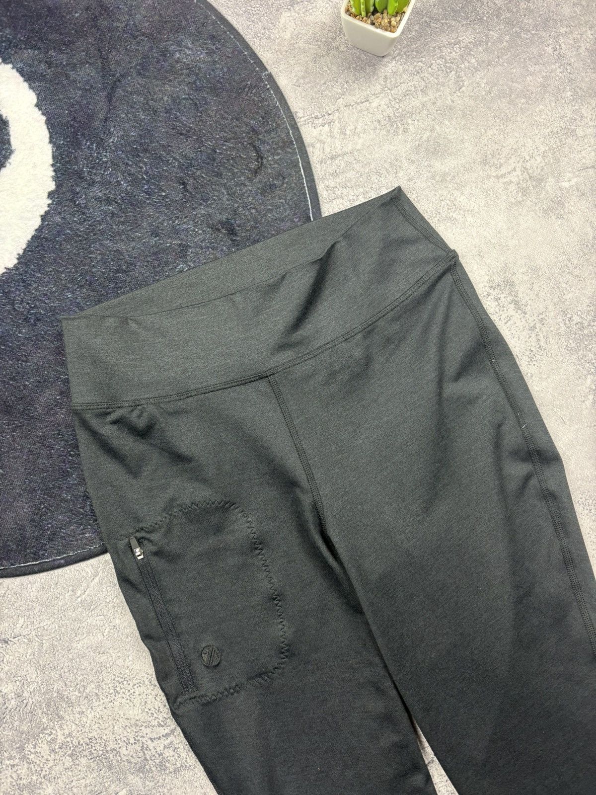 Vintage ACAI Vintage Sportswear Streetwear Skinny Pants Black Grey Size 28" / US 6 / IT 42 - 6 Thumbnail