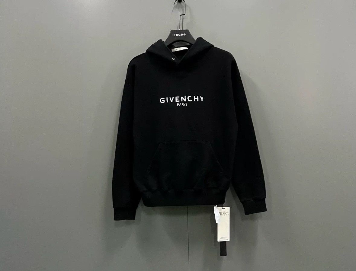 Givenchy Givenchy Distressed Logo Aged Hoodie XS Size US XS / EU 42 / 0 - 1 Thumbnail