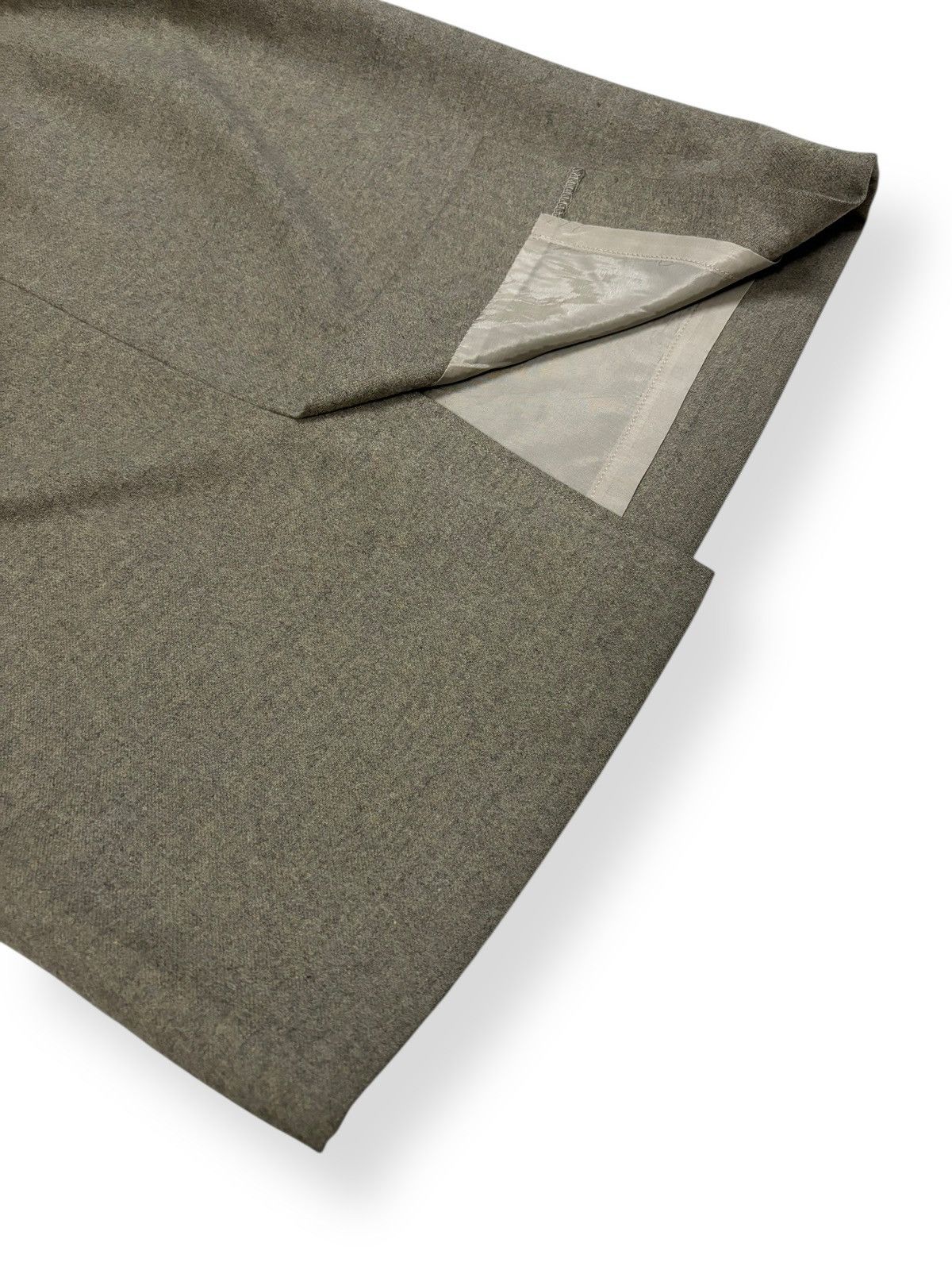 Margaret Howell Margaret Howell Wool Pleated Pencil Skirt in Khaki Green Size 24" / US 00 / IT 34 - 4 Thumbnail