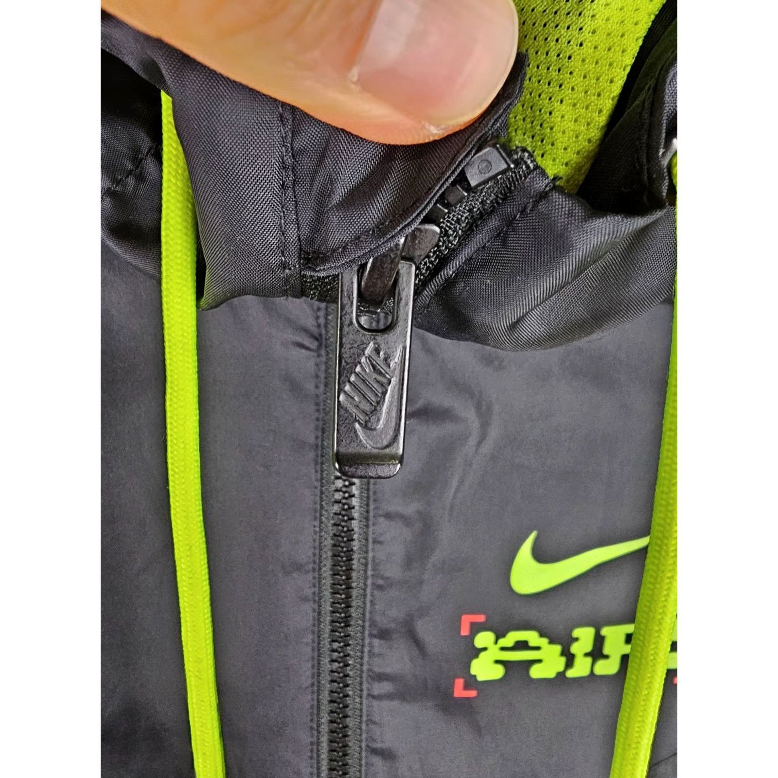 Nike VINTAGE NIKE WIND BREAKER TRACK TOP HOODIE JACKET SZ MEDIUM Jacket Mens Black Windbreaker 90s Nike Hooded Jacket Medium Mens Size US M / EU 48-50 / 2 - 7 Thumbnail