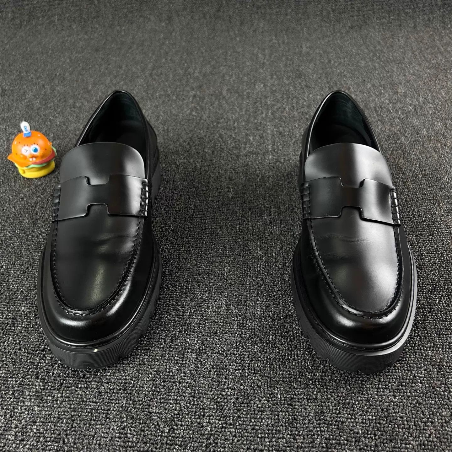 Hermes Hermes Black Loafers 43 HB6619 with Box & Dust Bag Size US 10 / EU 43 - 2 Thumbnail