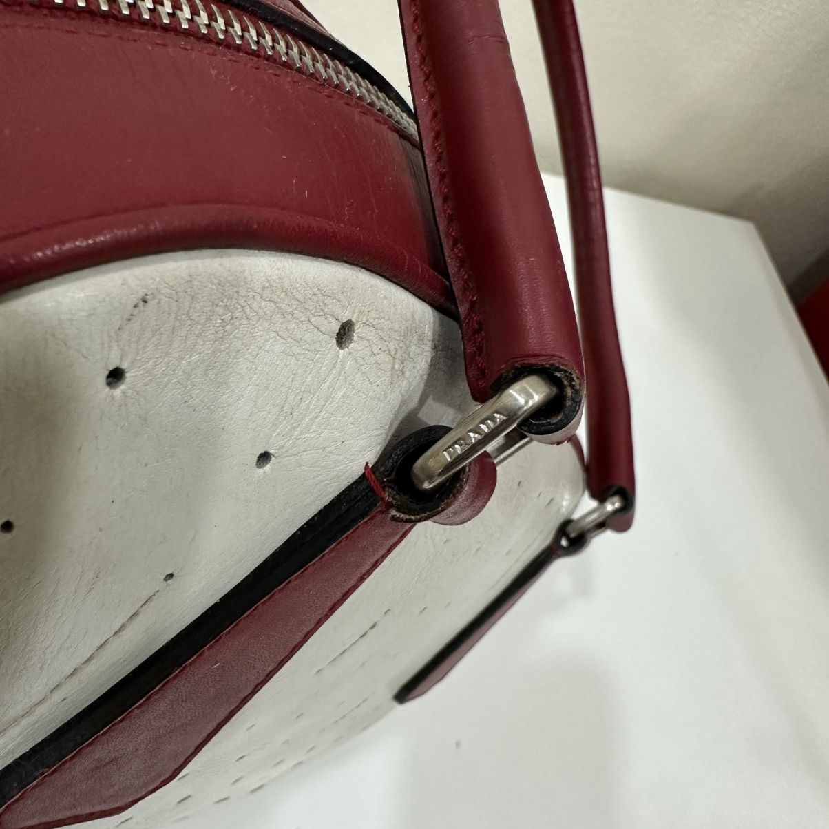 Prada PRADA VINTAGE 2000’s BOWLING BAG PERFORATED LEATHER Size ONE SIZE - 12 Thumbnail