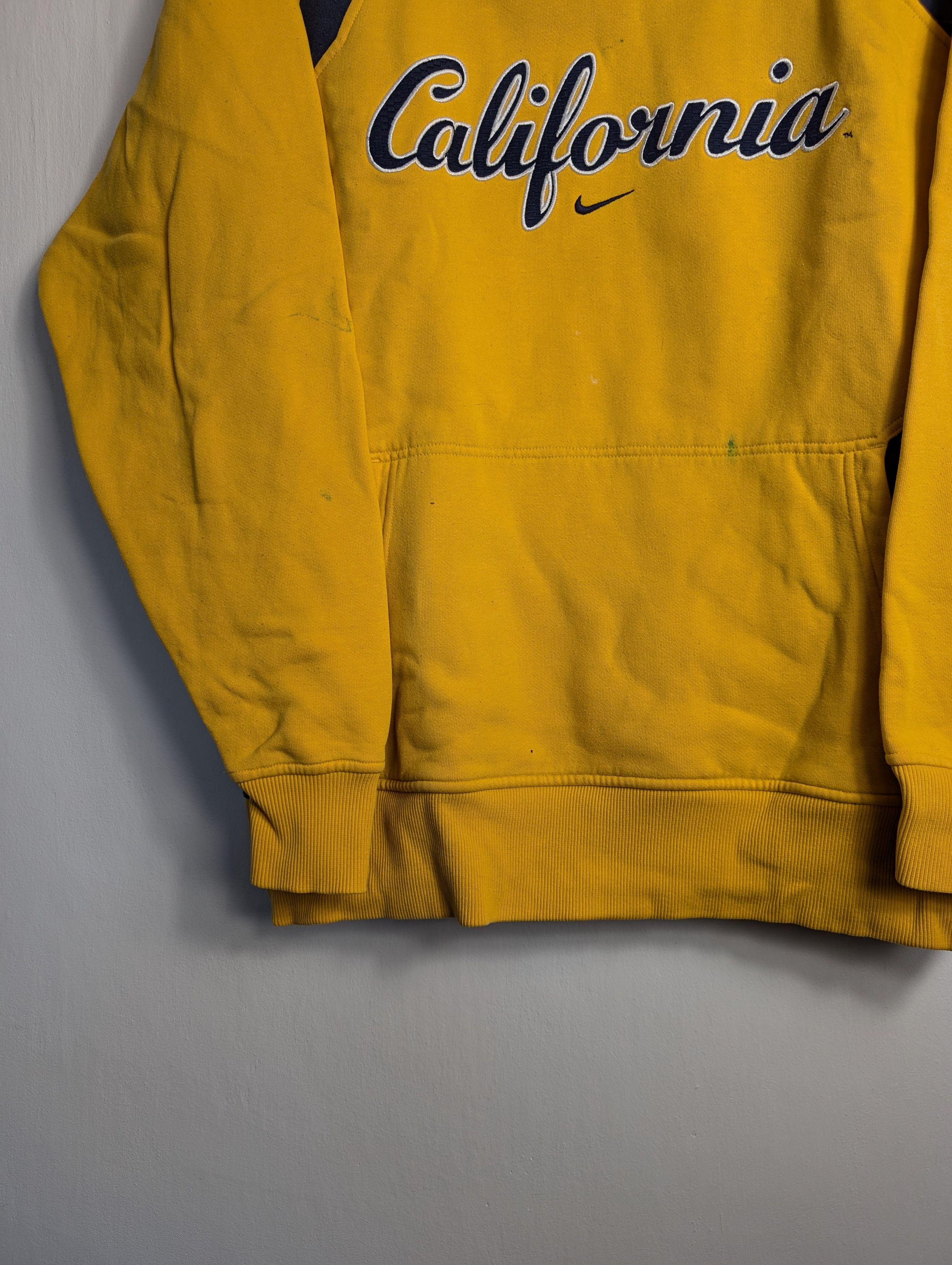Nike × Vintage Nike Team University California Berkeley Golden Bears Size US M / EU 48-50 / 2 - 6 Thumbnail