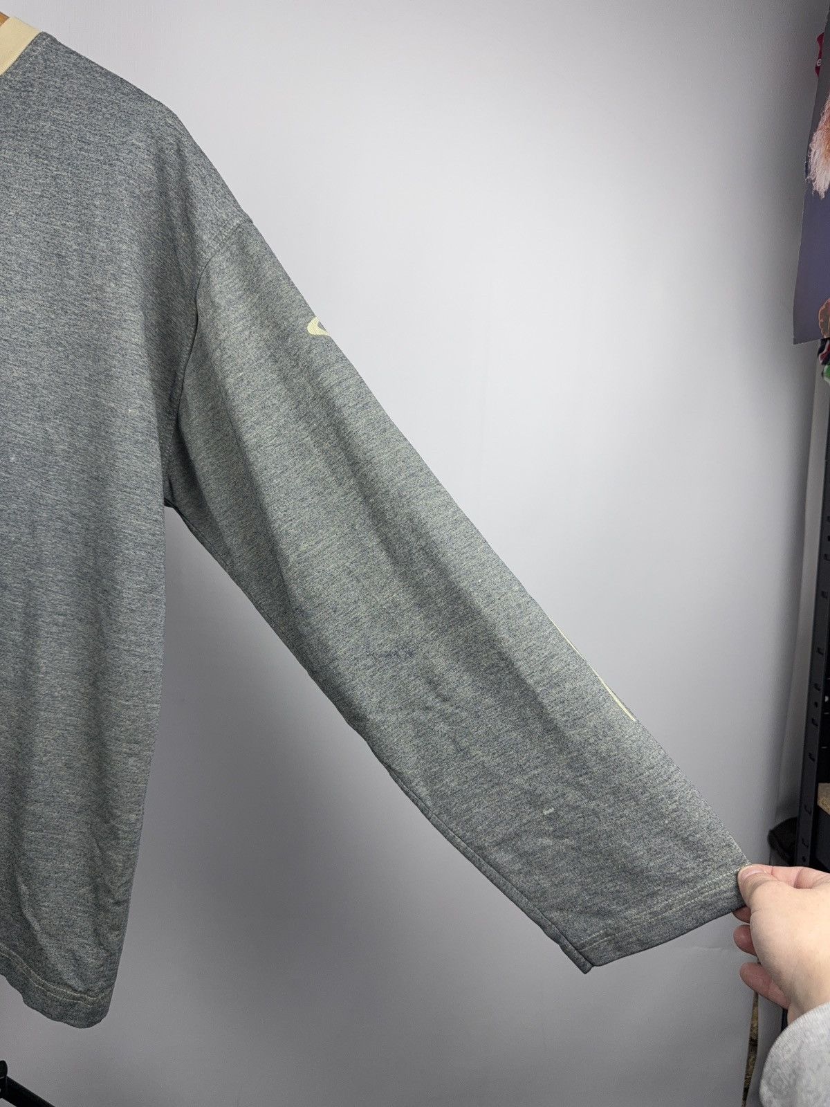 O'Neill O’Neill SURF Skate Long Sleeve Logo Tee Y2K Surfwear Grey Size US L / EU 52-54 / 3 - 13 Thumbnail