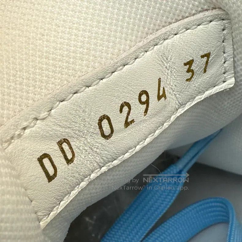 Louis Vuitton Louis Vuitton Trainer 24 Sky Blue shoes Size US 5 / EU 37 - 8 Thumbnail