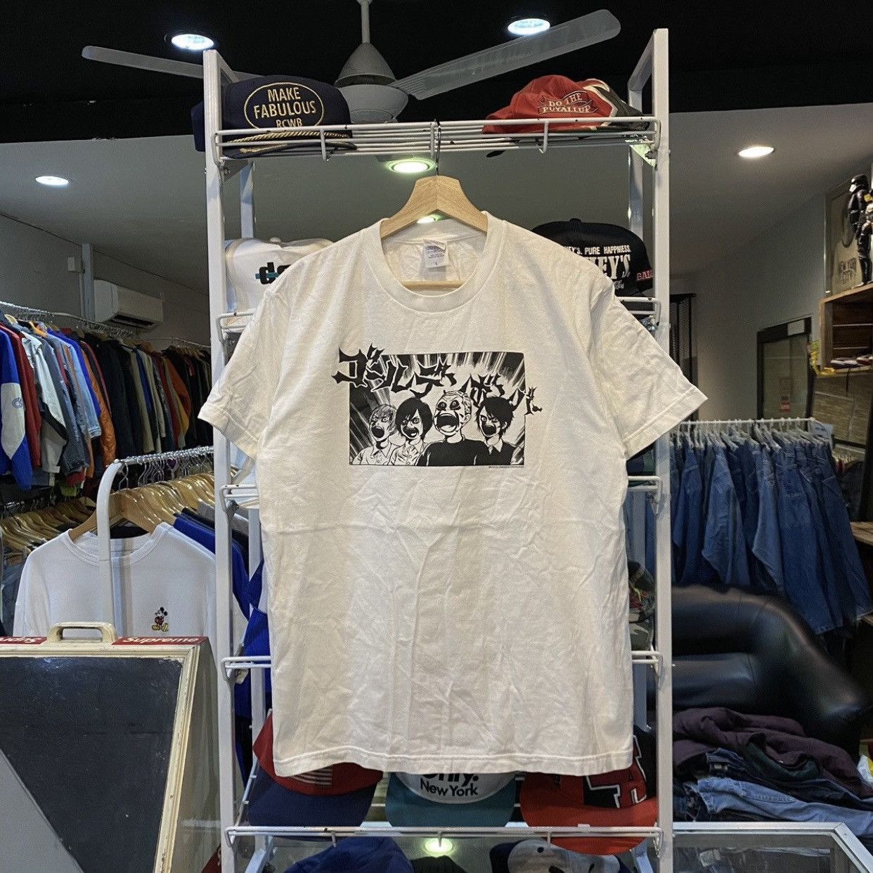 Anime Kazuo Umezu x Golden Bomber Visual Horror Manga Art Tee Size US L / EU 52-54 / 3 - 1 Thumbnail