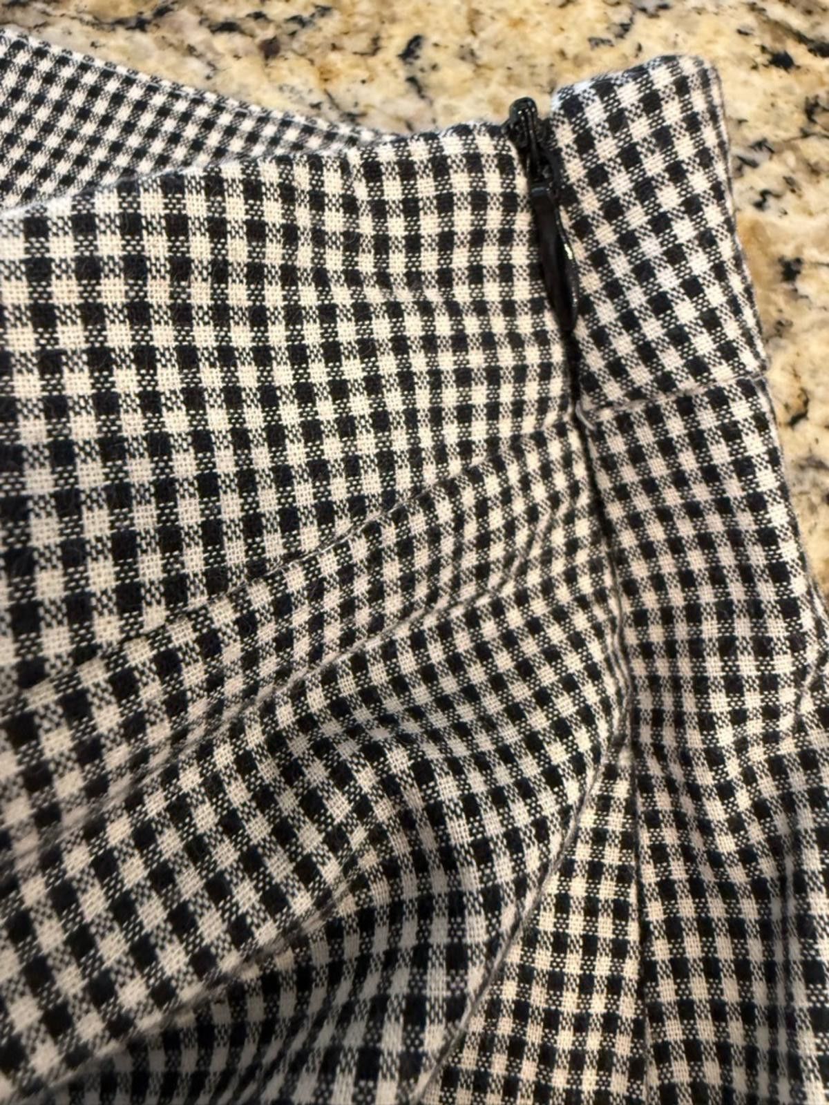 Polo Ralph Lauren POL black & white checkered dramatic asymmetrical skirt SM Size 28" / US 6 / IT 42 - 4 Thumbnail