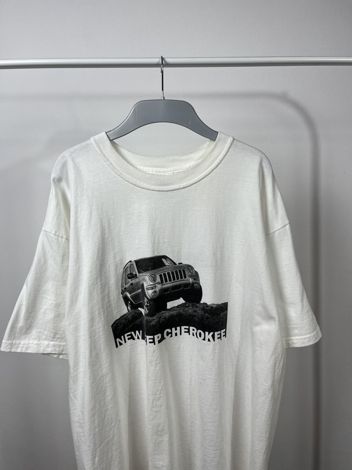 Vintage Vintage Jeep Cherokee Tee Gildan XL Off-Road Car Graphic Size US XL / EU 56 / 4 - 2 Thumbnail