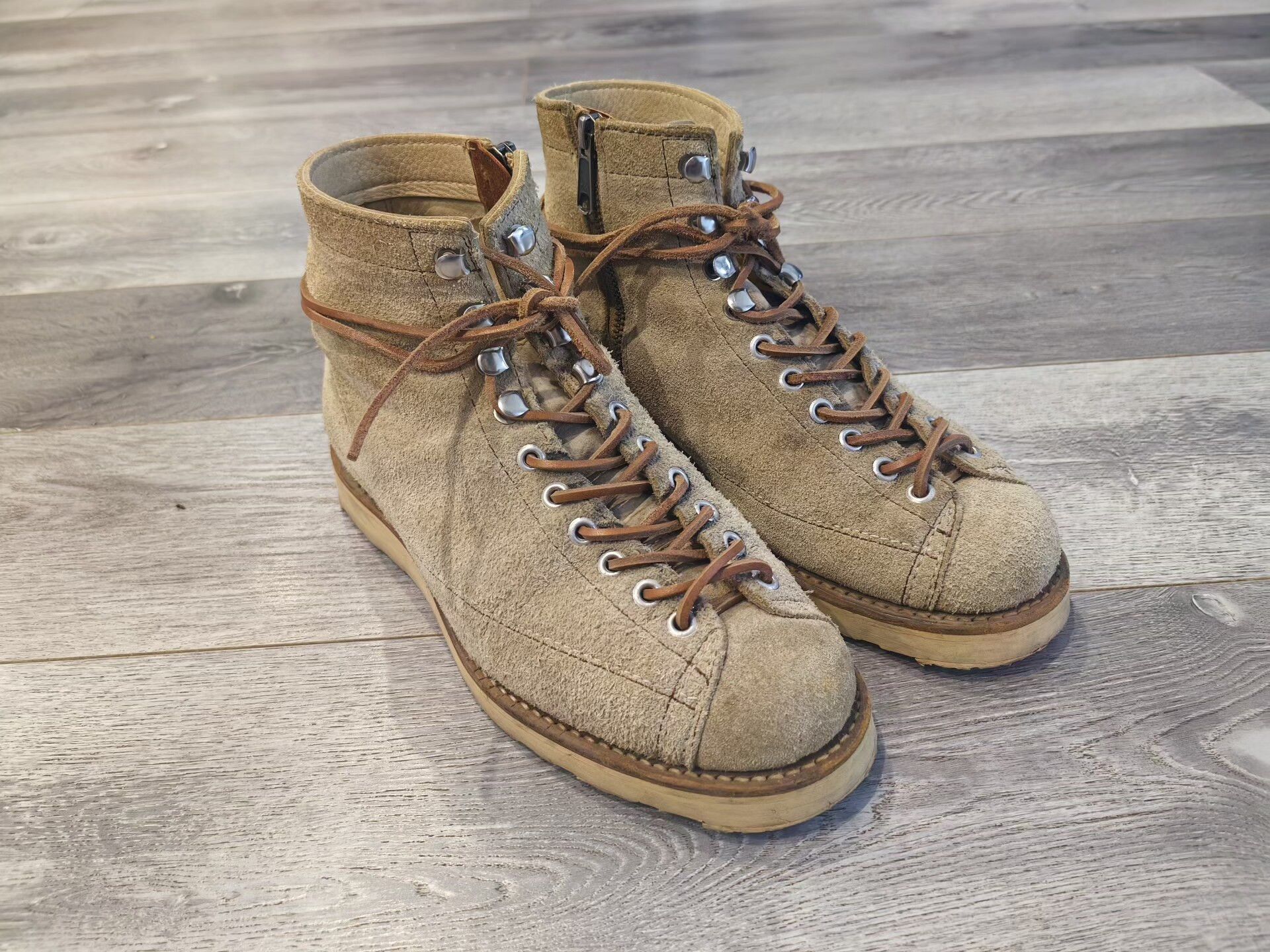 The Real McCoy's N-1 Field Shoes, Boots, Horsehide | Grailed