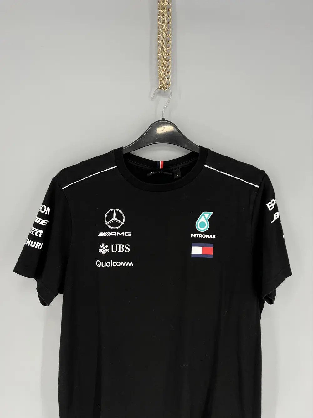 Mercedes-Benz Vintage Mercedes Benz AMG Petronas Tommy Hilfiger Racing Tee Size US L / EU 52-54 / 3 - 4 Thumbnail
