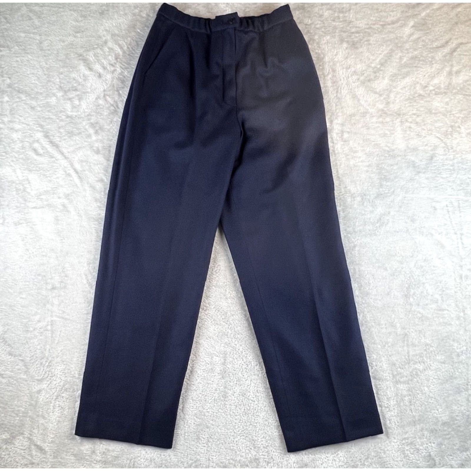 Pendleton VINTAGE Pendleton Dress Pants Wool Navy Blue Women's 10 Tapered Pleated 27.75 Inseam Fall Winter Spring Preppy USA Men? Size 32" / US 10 / IT 46 - 2 Thumbnail
