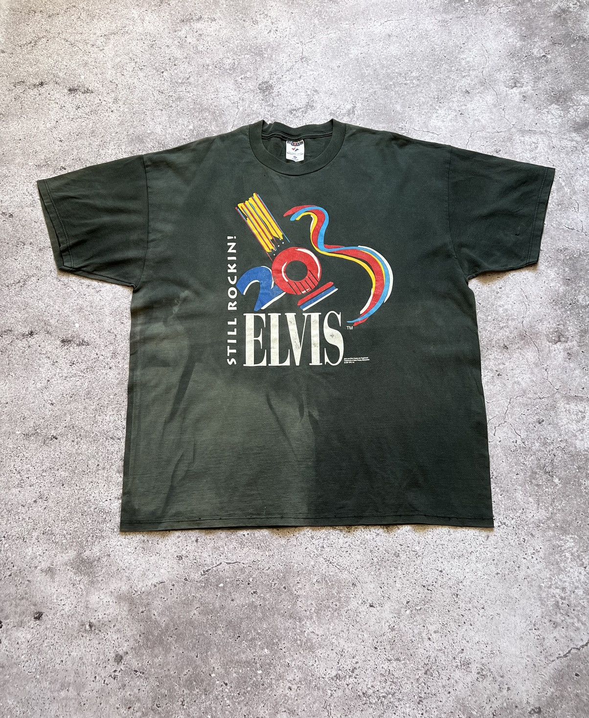 Band Tees × Jerzees × Vintage Vintage 1997 Elvis Presley Still Rockin 90s T-Shirt Size US XXL / EU 58 / 5 - 1 Thumbnail