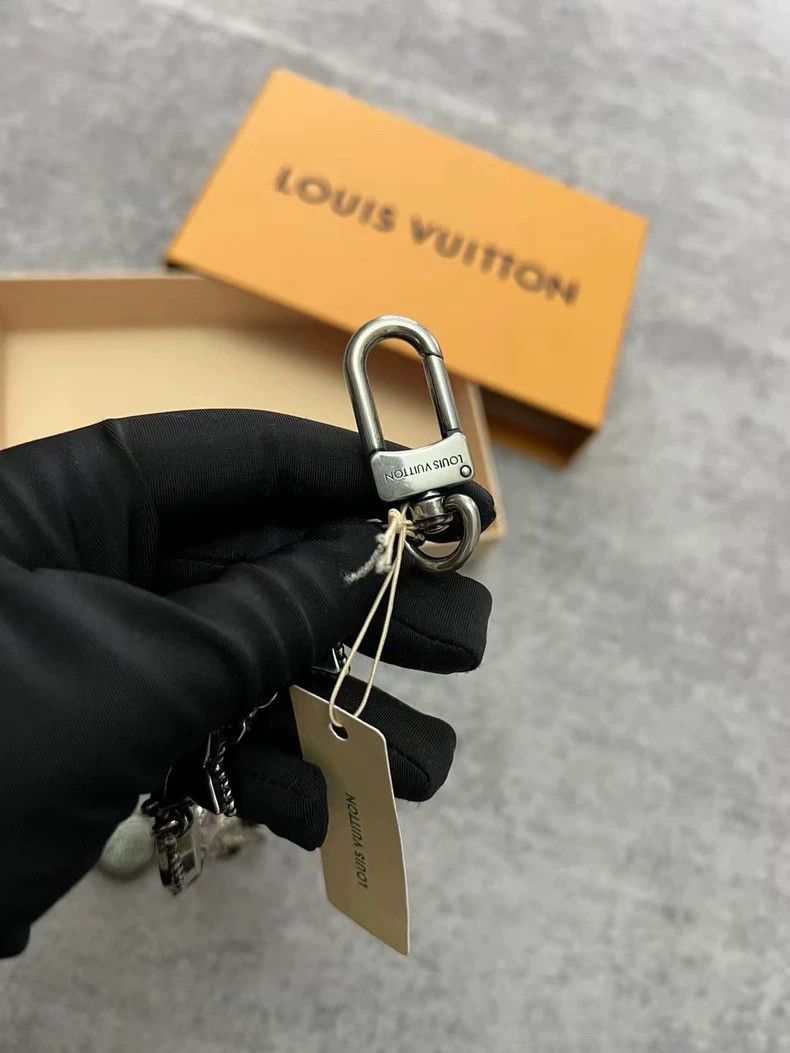 Louis Vuitton Louis Vuitton Vintage Striped Chain Bracelet-2508 Size ONE SIZE - 5 Thumbnail