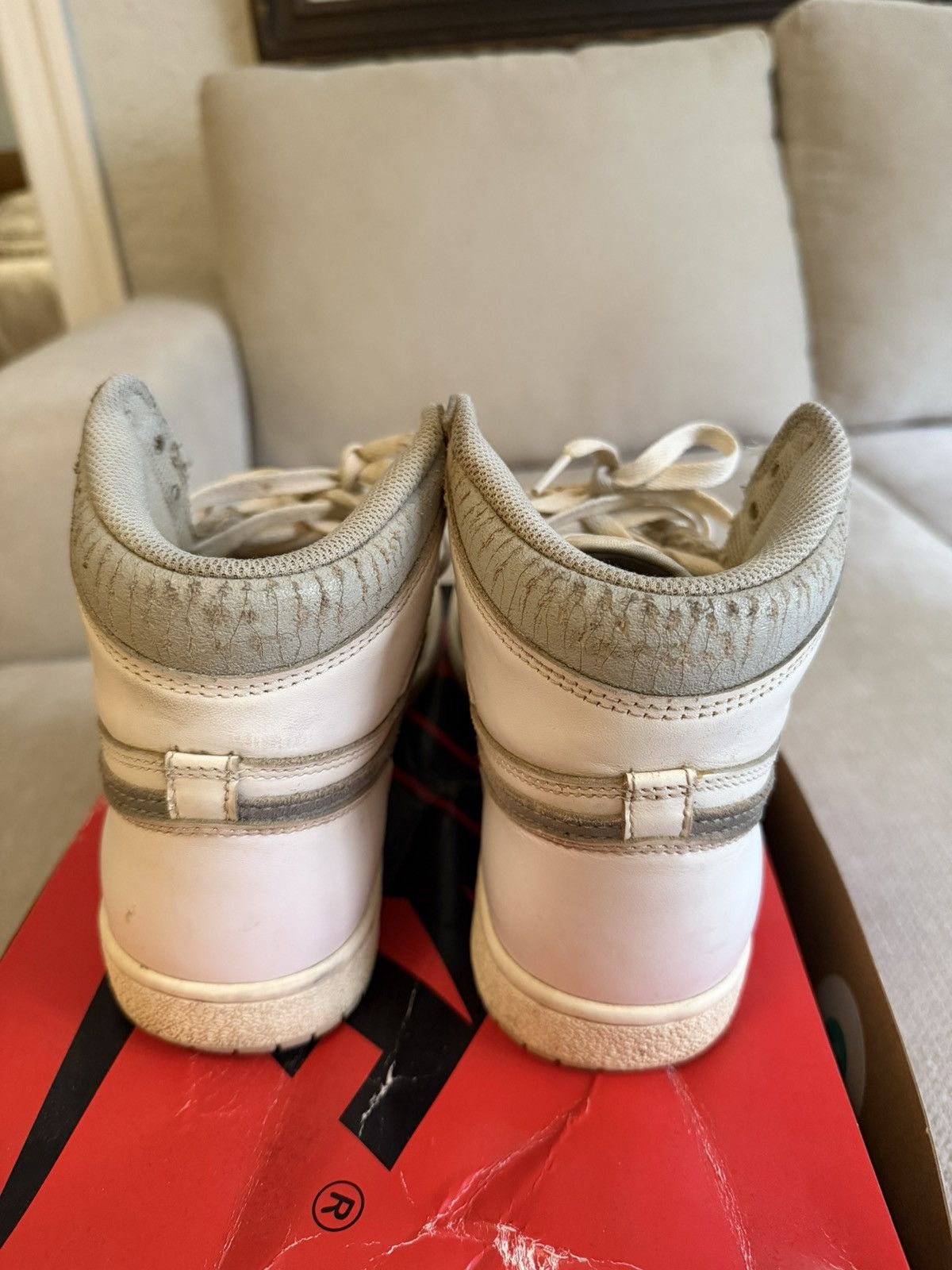 Jordan Brand Jordan 1 Retro High ‘85 OG “Neutral Gray” - CUSTOM VINTAGE Size US 10 / EU 43 - 3 Thumbnail