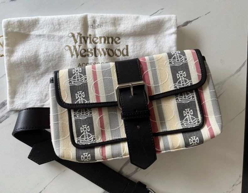 Vivienne Westwood Vivienne Westwood size os Embroidered bag with full stamps Size ONE SIZE - 2 Thumbnail