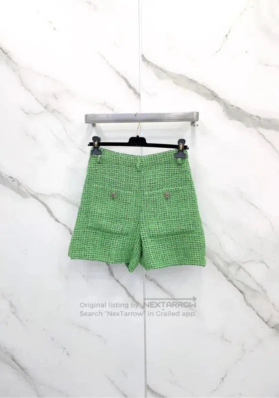 Chanel Chanel Green Cotton Blend Women's Shorts . Size 23" - 1 Thumbnail