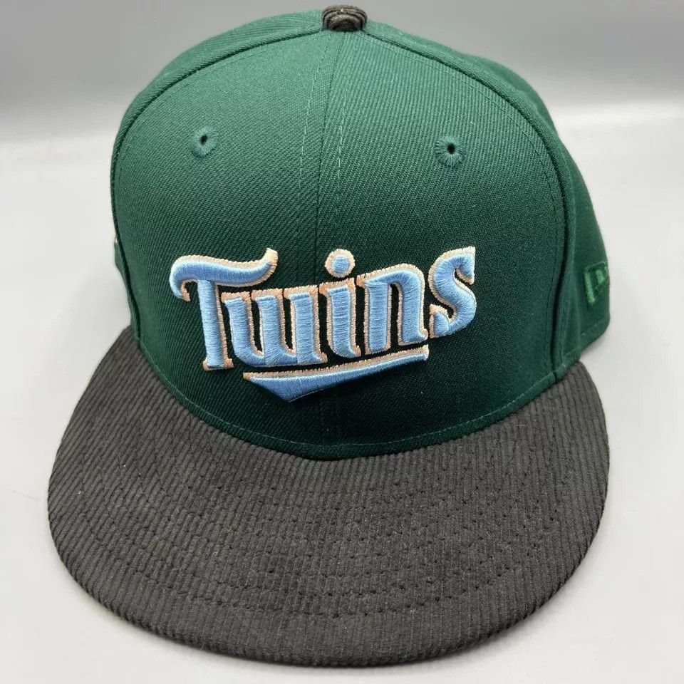 New Era Minnesota Twins Hat Men 7 5/8 Green Corduroy Fitted Cap Size ONE SIZE - 2 Thumbnail