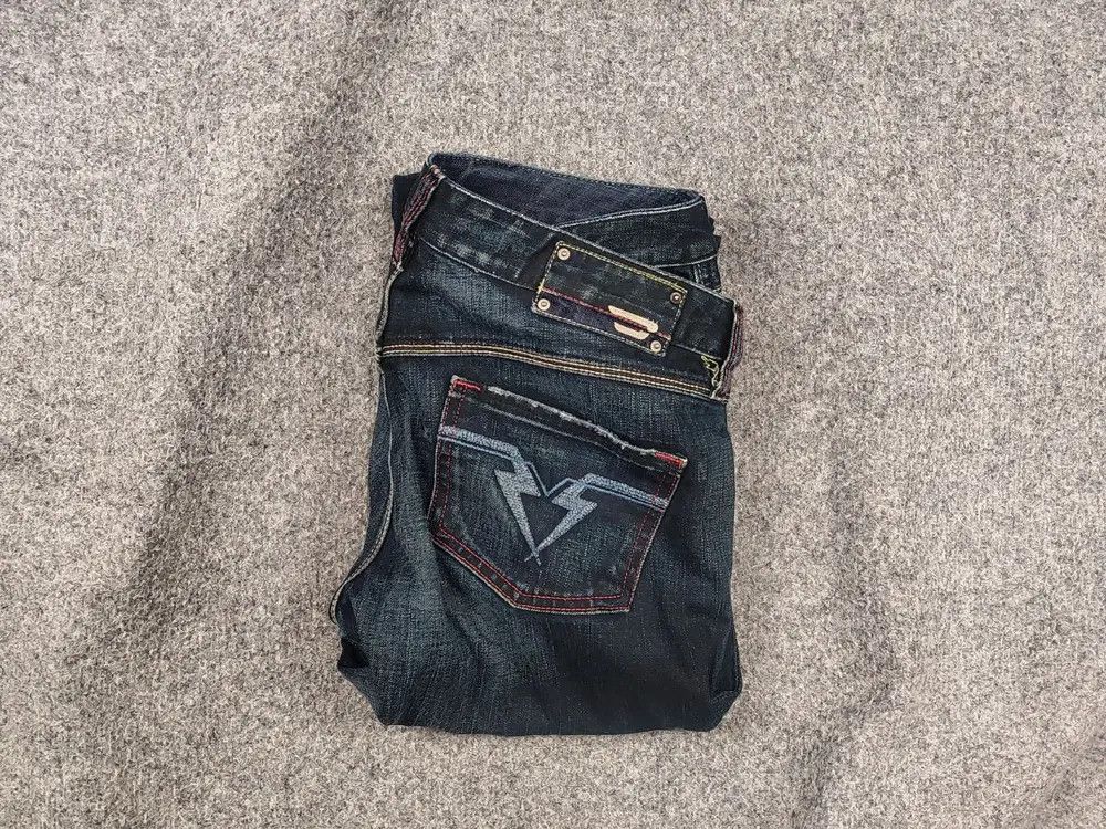 Diesel Vintage Diesel Rippy Logo Distressed Faded Denim Jeans Y2K Size 27" / US 4 / IT 40 - 1 Thumbnail