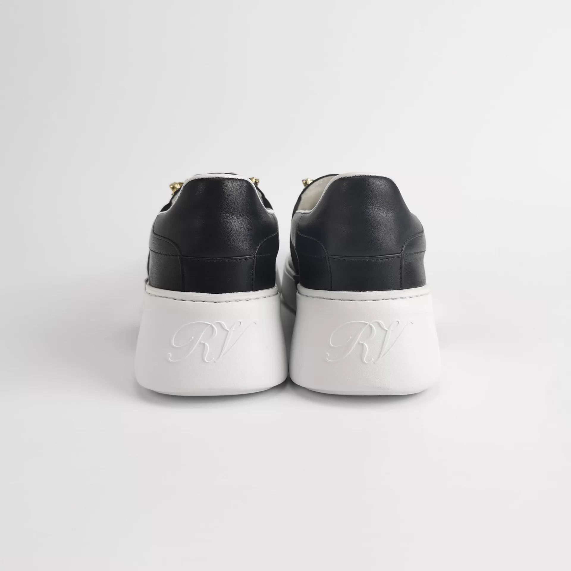 Roger Vivier Roger Vivier Crystal Buckle Sneaker Black White 40 Size US 9.5 / IT 39.5 - 3 Thumbnail