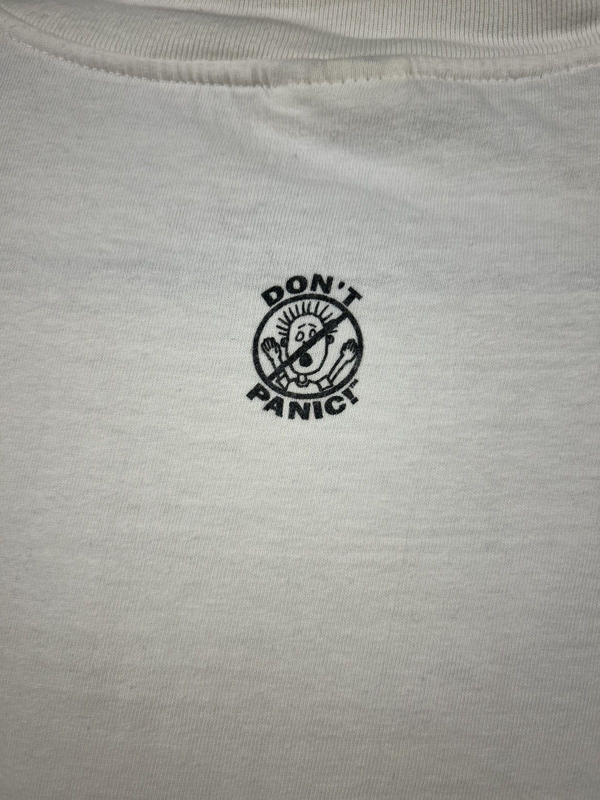 Vintage Vintage 90s Dont Panic 1998 Whatz Up T shirt Size US L / EU 52-54 / 3 - 17 Thumbnail