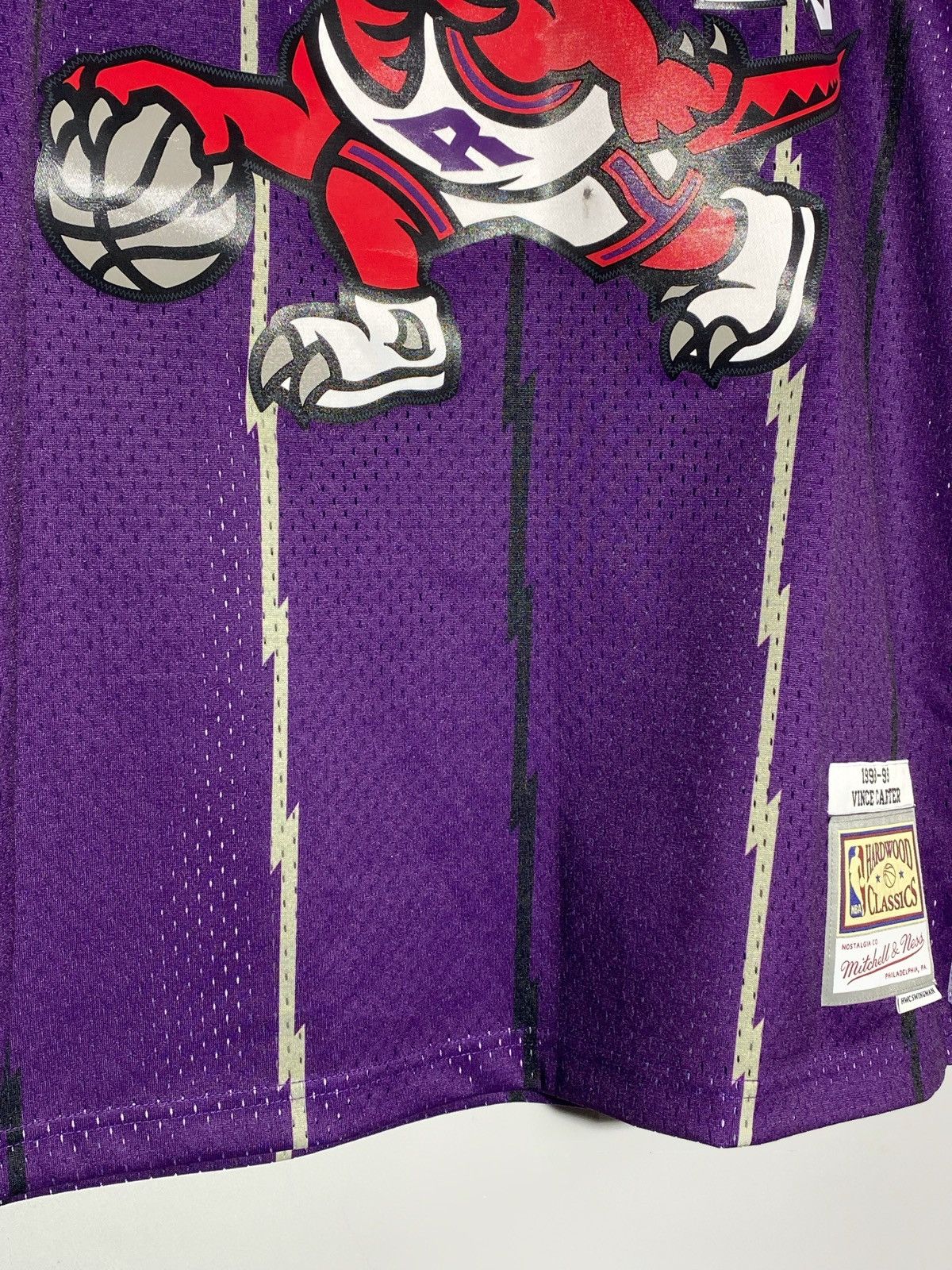 Mitchell & Ness Mitchell & Ness Vince Carter 1998 Toronto Raptors Jersey Size US L / EU 52-54 / 3 - 4 Thumbnail