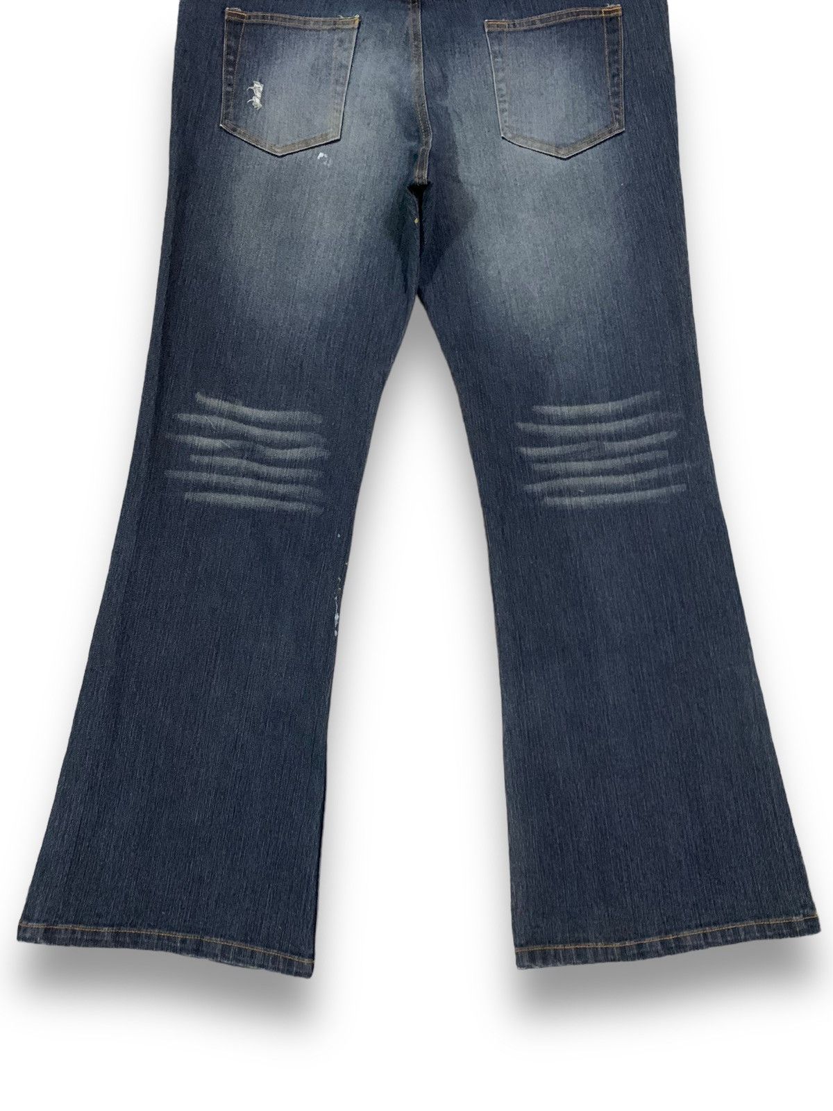 Japanese Brand Japanese Brand Blue Wash Painted Splatter Flare Grunge Jeans Size US 36 / EU 52 - 12 Thumbnail
