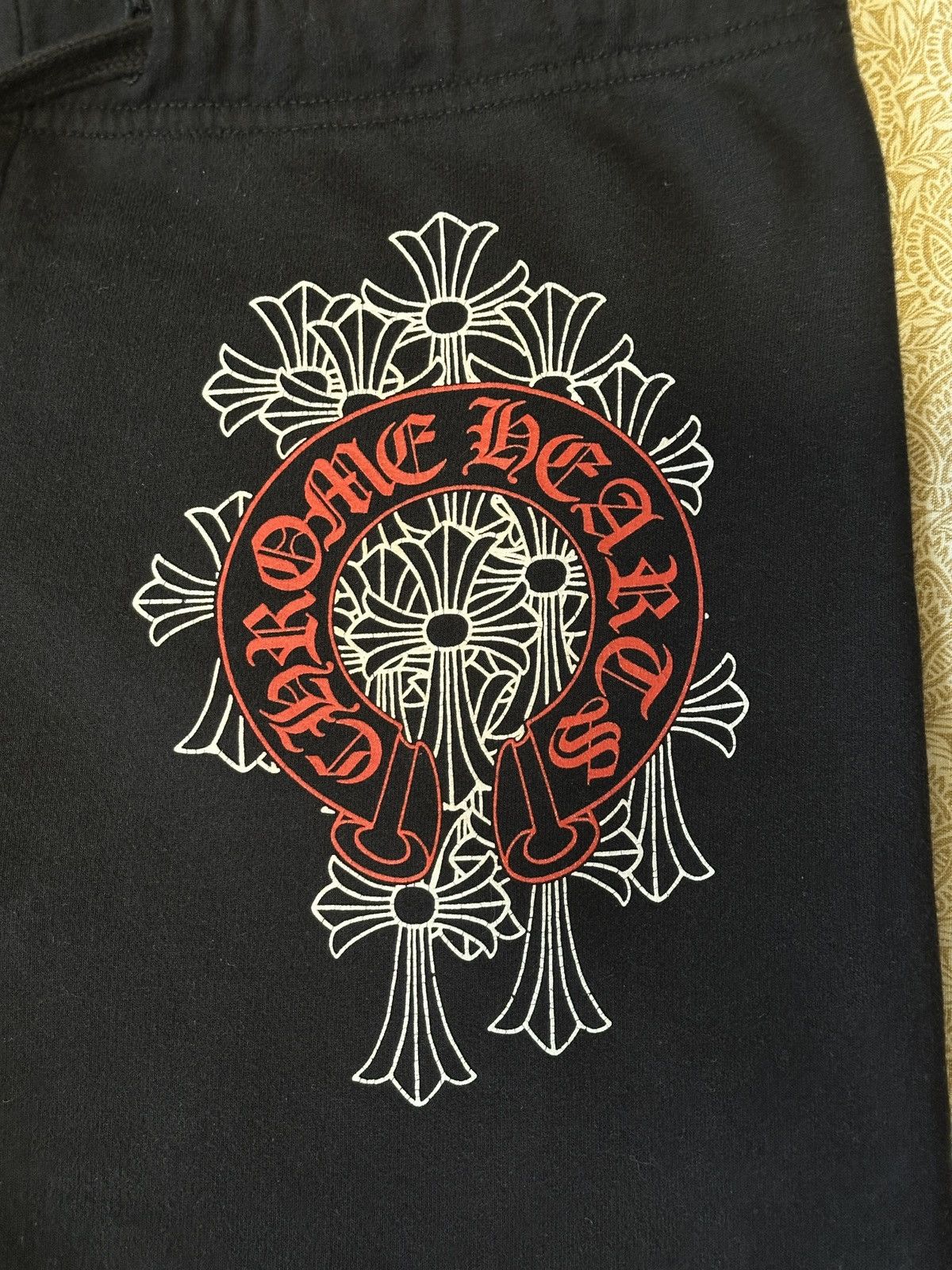 Chrome Hearts Chrome Hearts Black & Red Cemetery Horseshoe Logo Sweatpants Size US 34 / EU 50 - 3 Thumbnail
