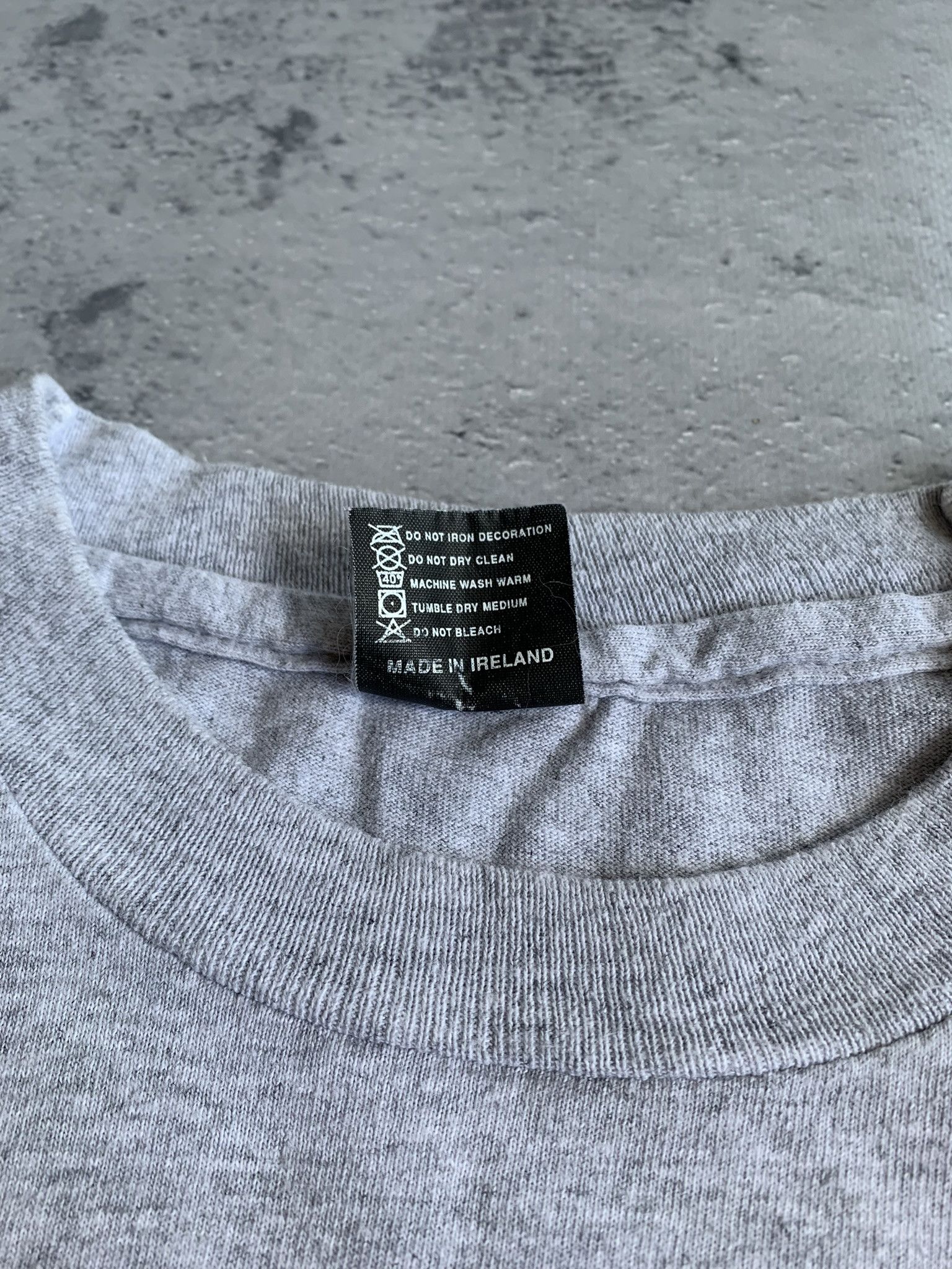 Fruit Of The Loom Vintage Molly Half Head Rock Band Merch Long Sleeve XL Size US XL / EU 56 / 4 - 5 Thumbnail