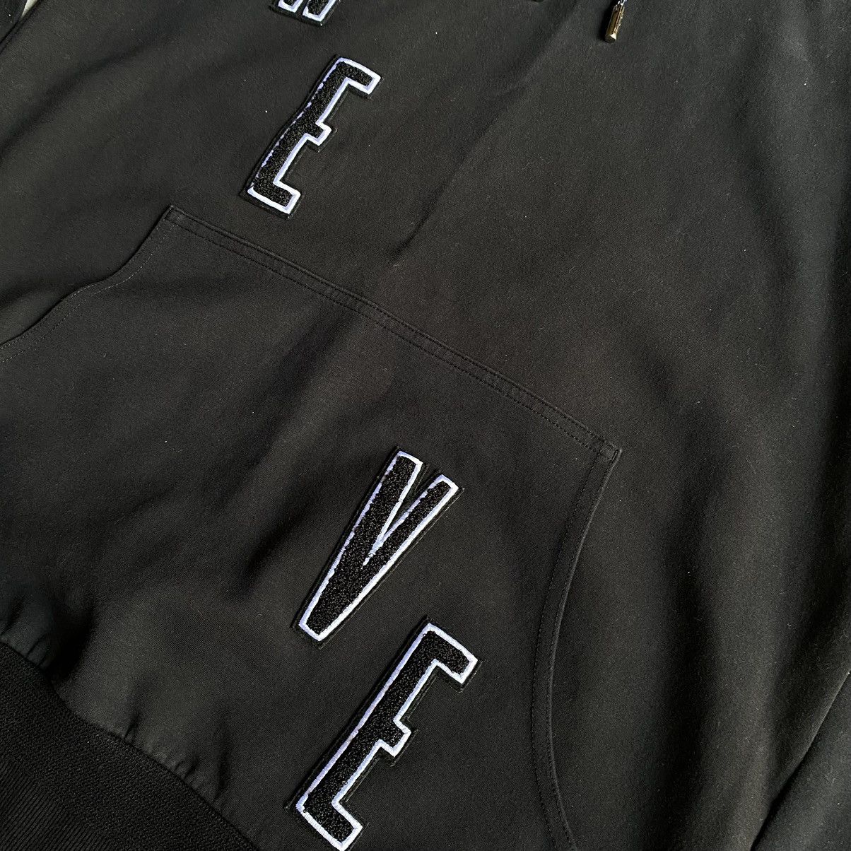Dior SS17 New Wave Patch Hoodie Size US L / EU 52-54 / 3 - 8 Thumbnail