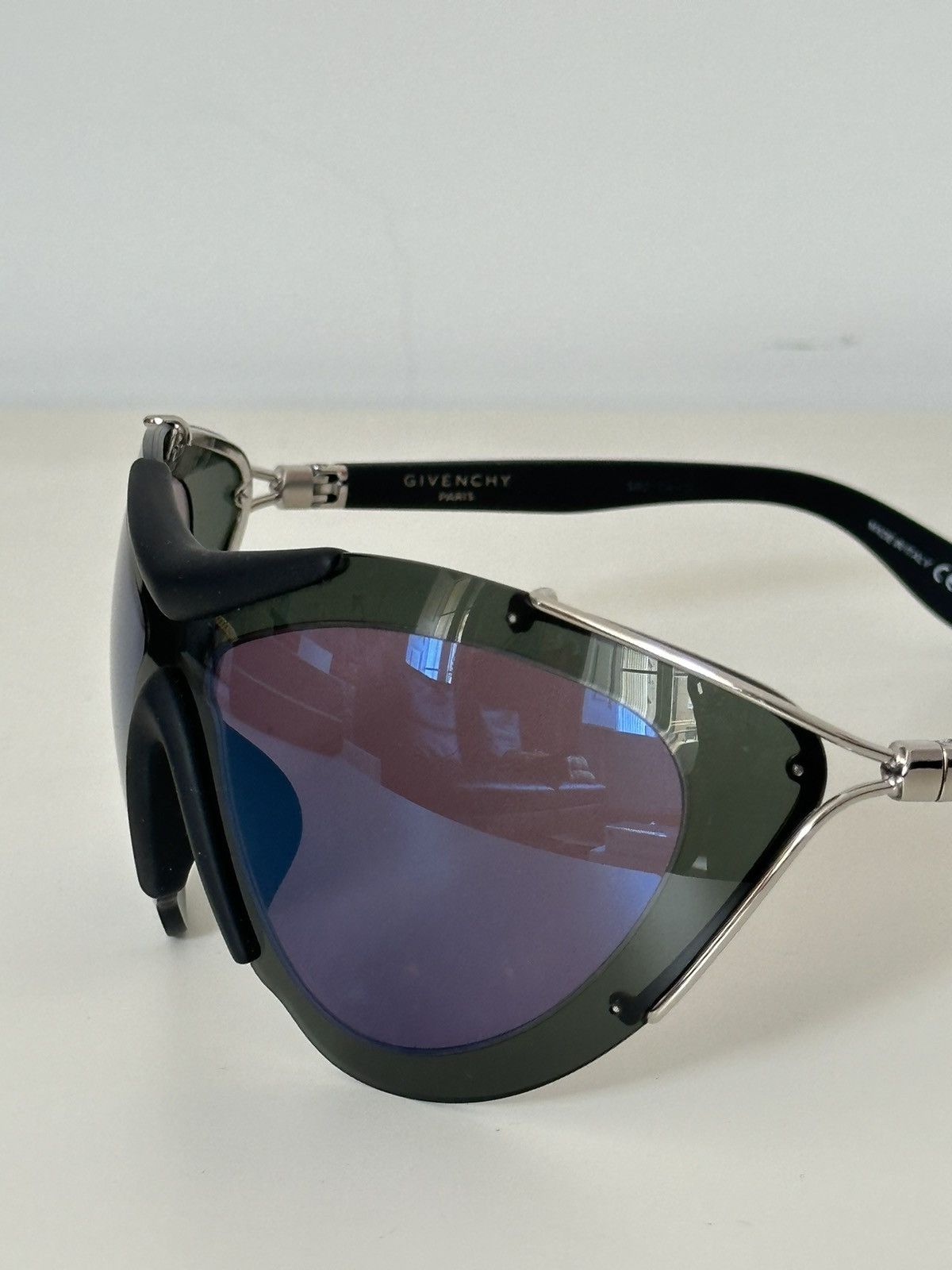 Givenchy Givenchy Women's Sunglasses Size ONE SIZE - 3 Thumbnail