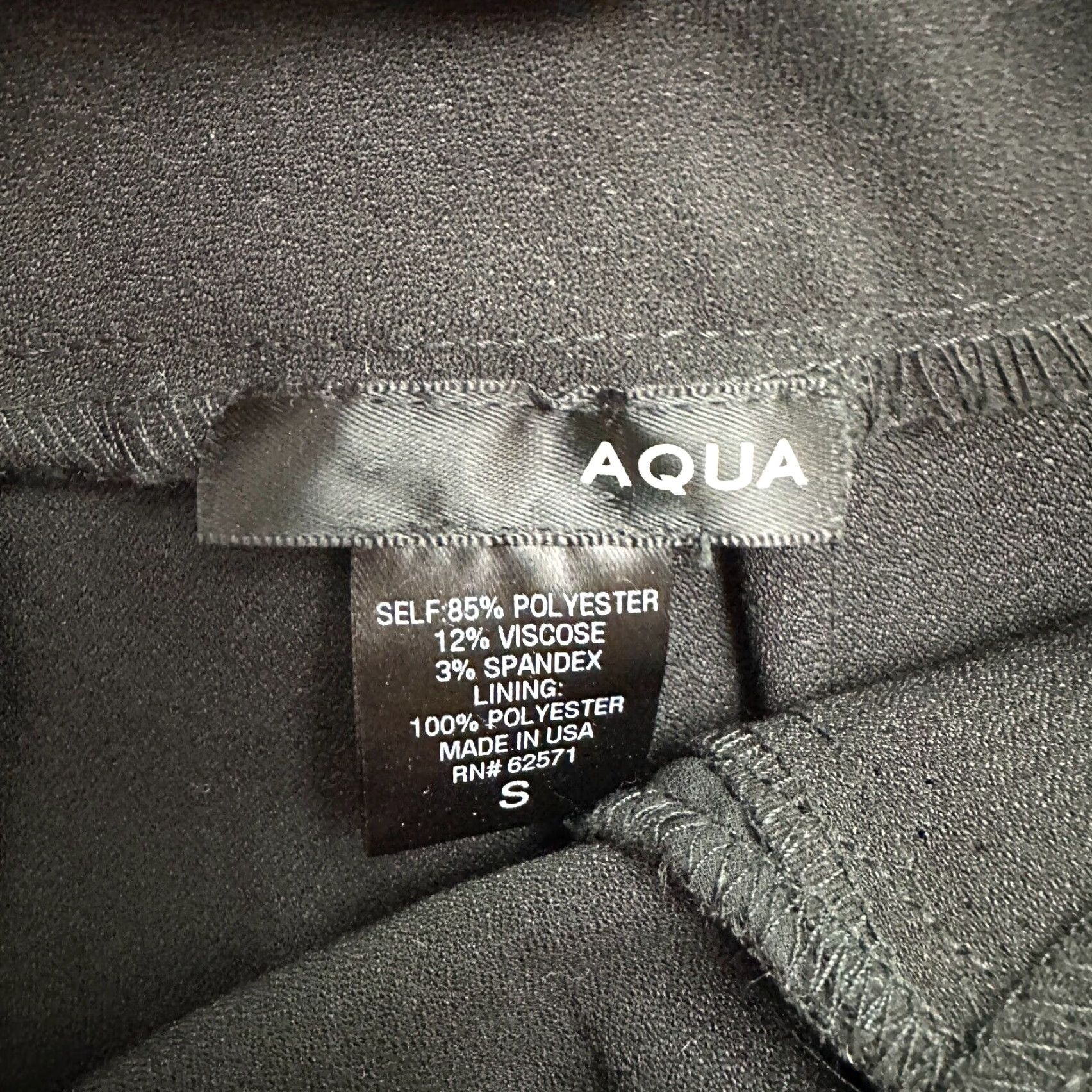 AQUA Aqua Skort Shorts Womens Small Black High Rise Stretch Casual Size 28" / US 6 / IT 42 - 4 Thumbnail