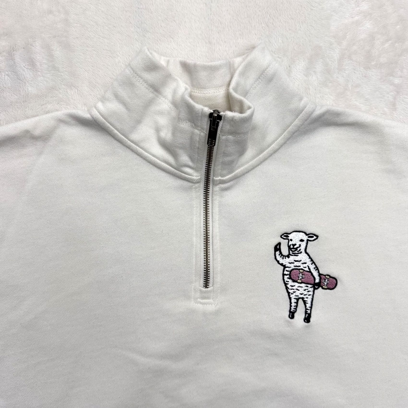 Vintage graniph Sweatshirt Mens M White Graphic Print 1/4 Zip Pullover Lambchop Skateboarding Animals Sports Pockets Size US M / EU 48-50 / 2 - 2 Thumbnail