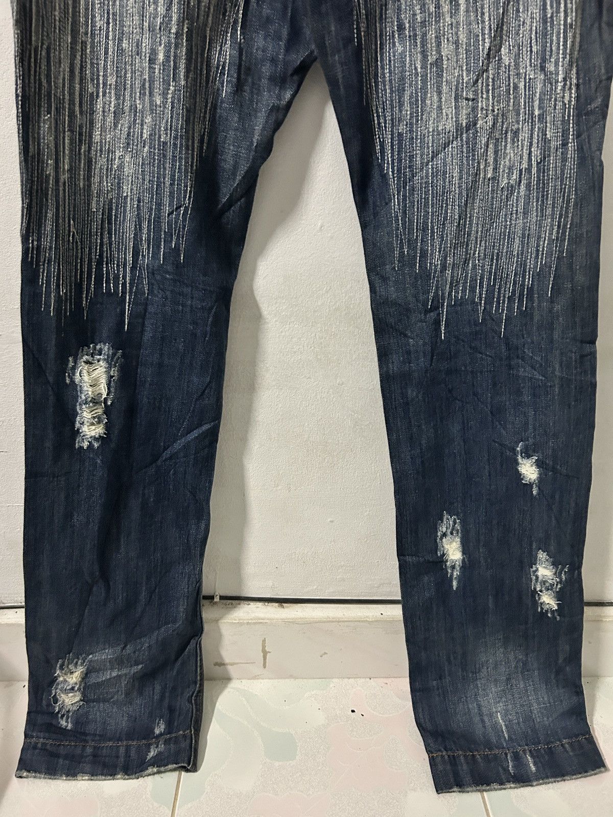 Dolce & Gabbana Dolce gabbana vertical ribbed jeans distressed look Size US 33 - 6 Thumbnail