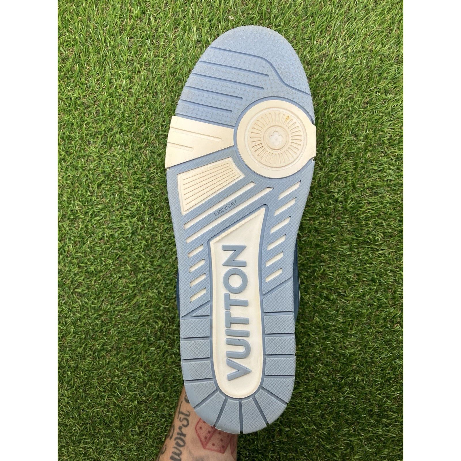 Louis Vuitton Louis Vuitton Trainer ' Blue Beige ' | EXCELLENT Size US 11 / EU 44 - 8 Thumbnail