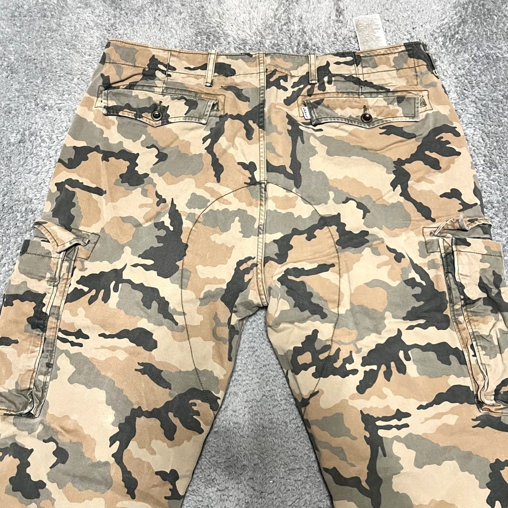 Levi's Levi's Cargo Pants Mens 38 x 30 Camp Straight Twill Utility Hiking Outdoor Mens Regular 38 Brown Cargo Men Size US 38 / EU 54 - 4 Thumbnail