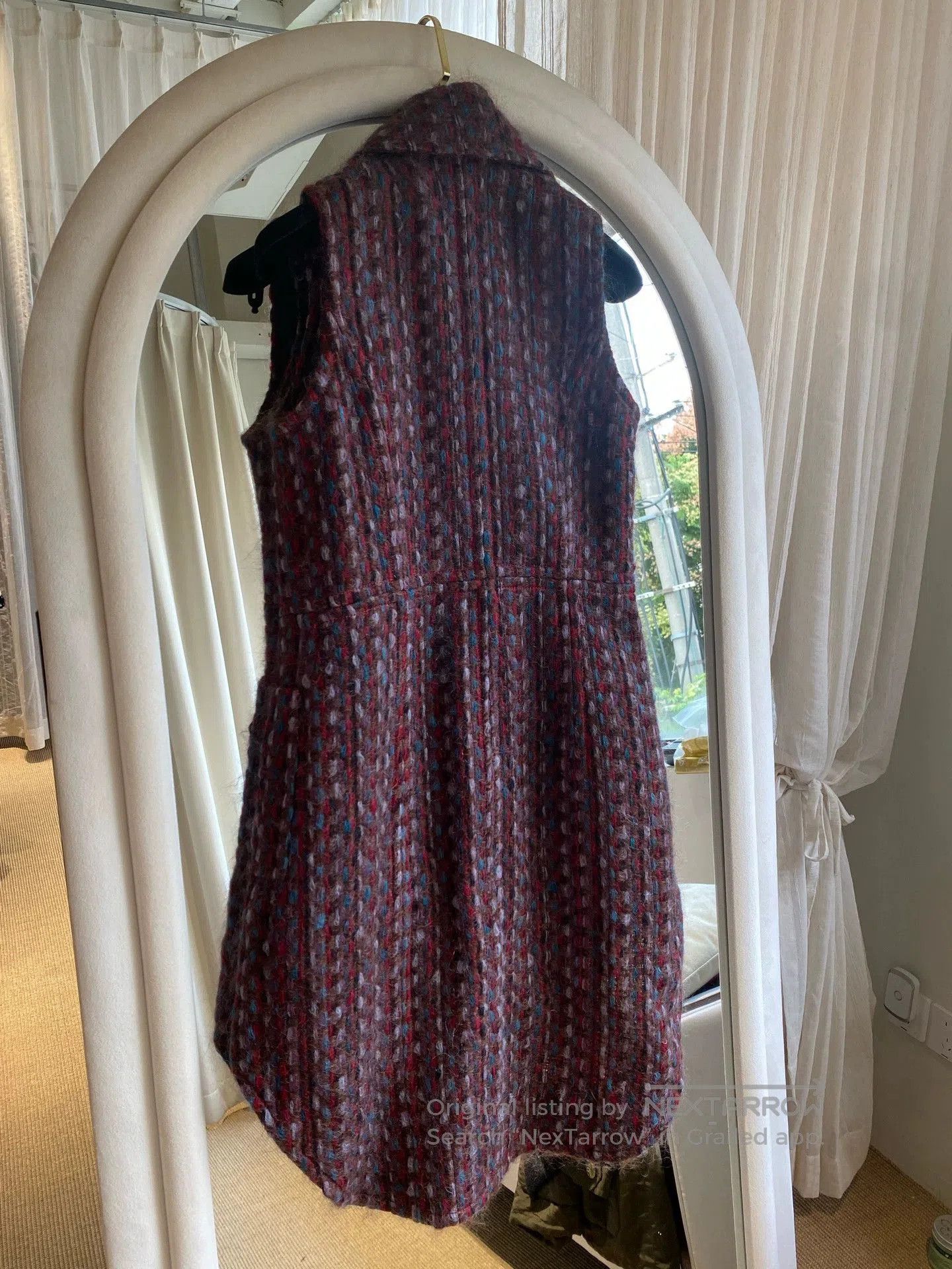 Chanel Chanel 2016 Roma Series Burgundy Vest FR36. Size US XS / EU 42 / 0 - 2 Thumbnail