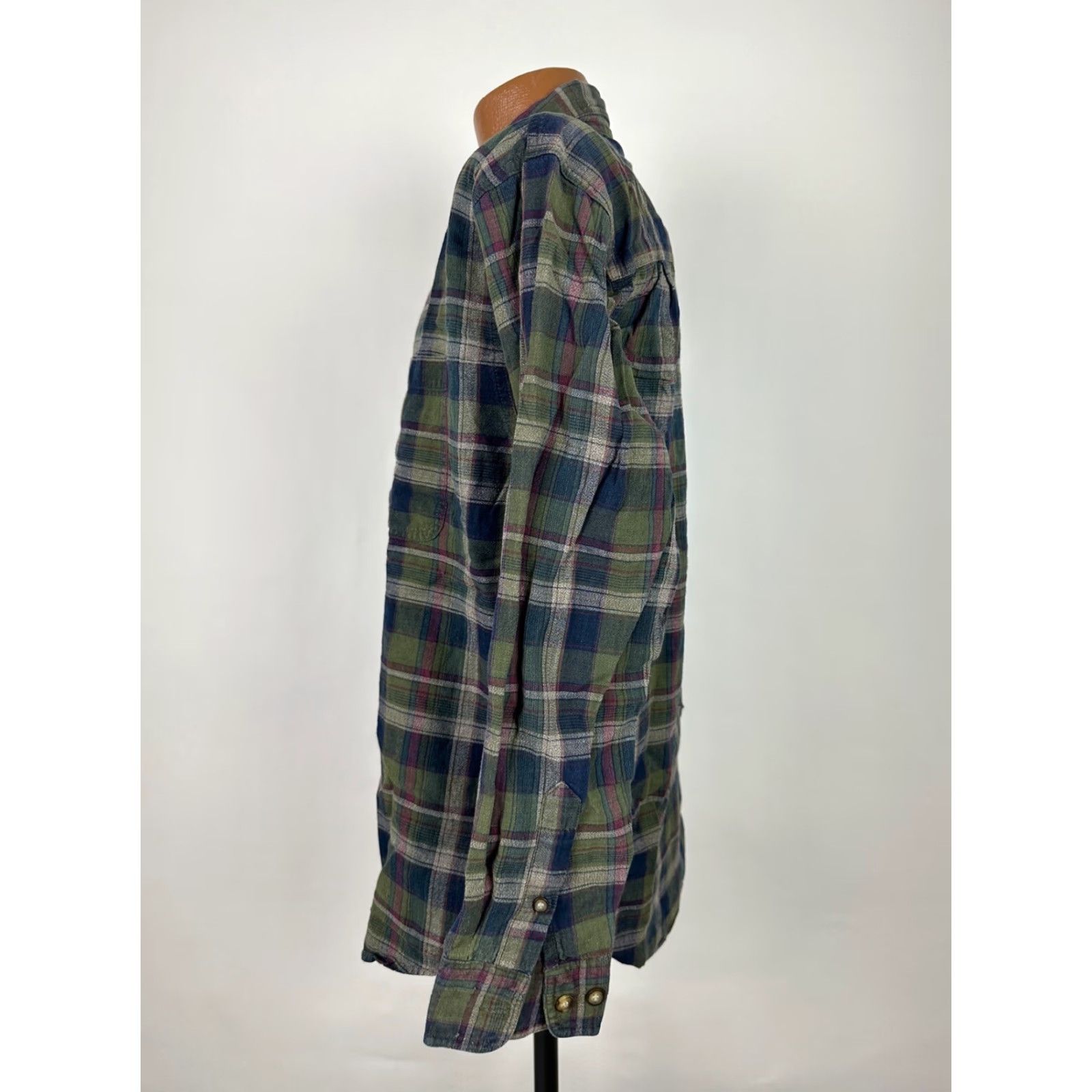 Equipment VINTAGE Basic Equipment Shirt Men Medium 90s Plaid Button-Up Cotton Green Casual 90s Vintage, Outdoor, Preppy Mens Shirt Size US M / EU 48-50 / 2 - 6 Thumbnail