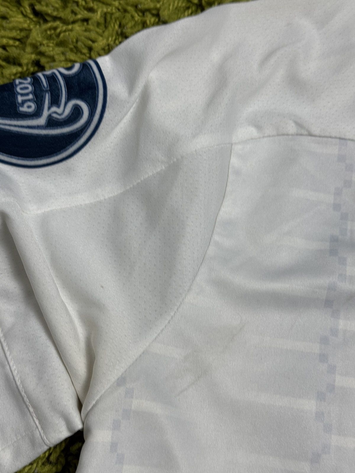New Balance Liverpool 2019-2020 Away Jersey Size US L / EU 52-54 / 3 - 4 Thumbnail