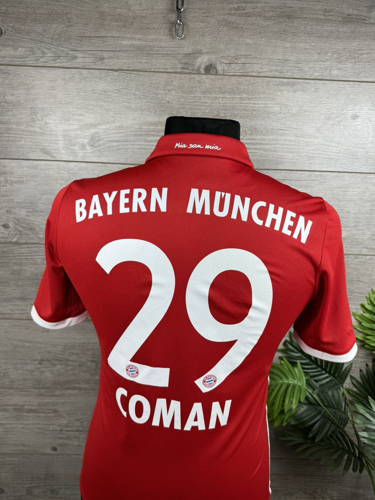 Adidas Adidas Bayern Munich 2016-17 Home Shirt Coman 29 size S Size US S / EU 44-46 / 1 - 3 Thumbnail