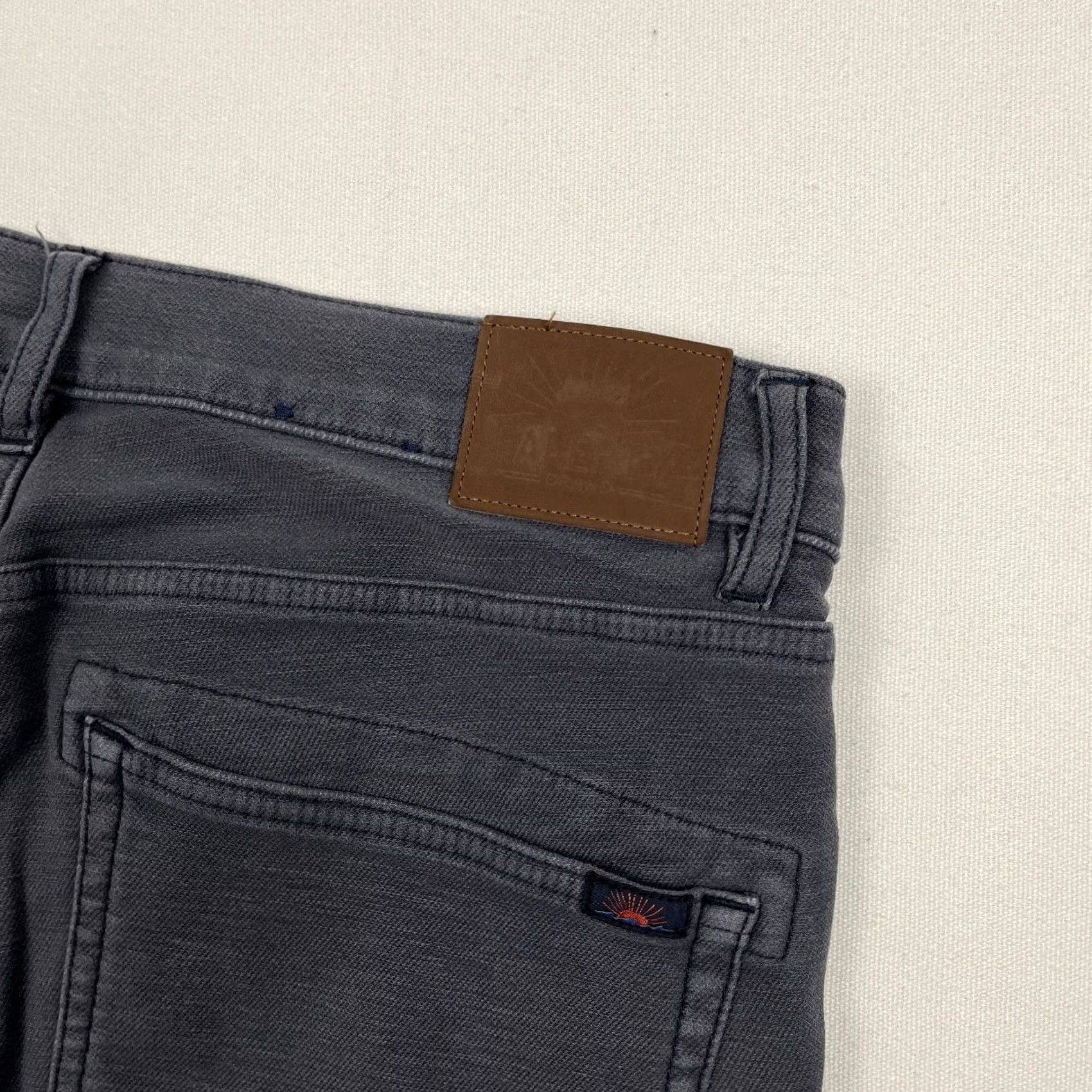 Faherty Faherty Pants Mens 33 x 29 5-Pocket Slim Straight Gray Cotton Blend Stretch Casual Prep Tapered Modern Size US 33 - 4 Thumbnail
