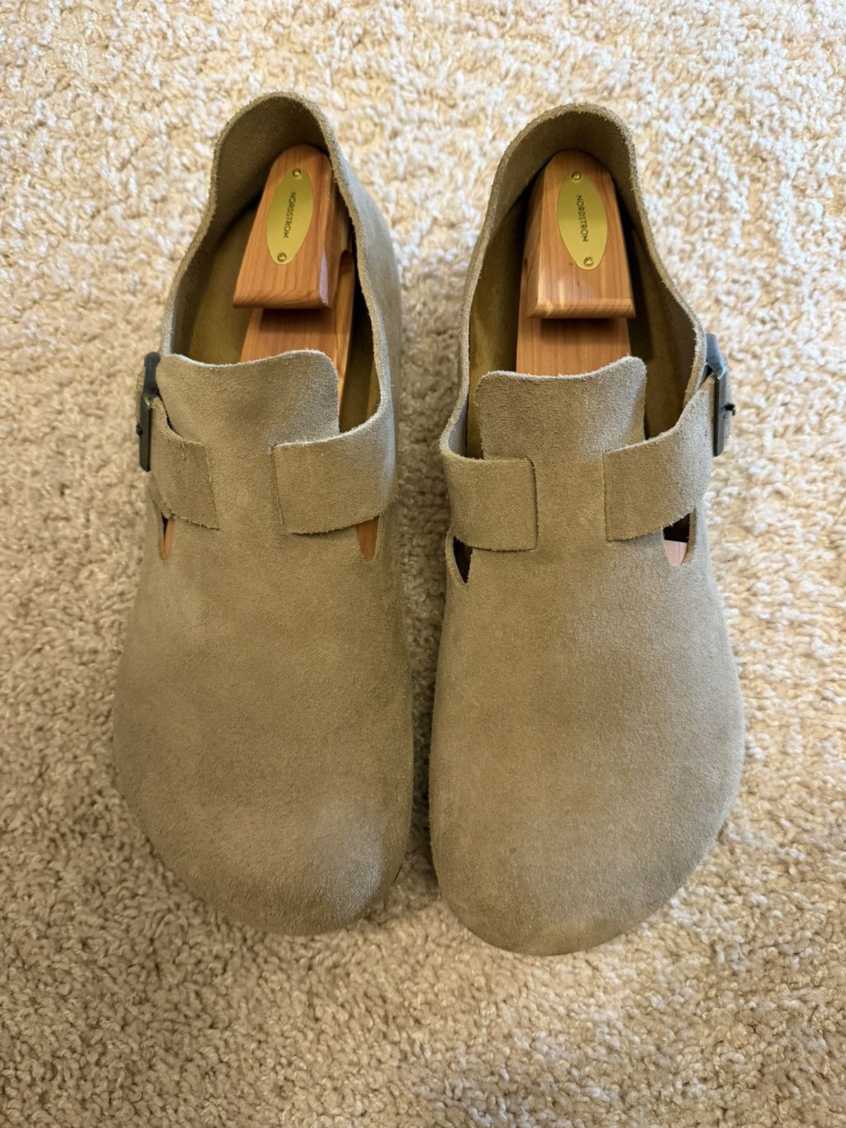 Birkenstock Birkenstock London in Taupe Suede Size US 11 / EU 44 - 2 Thumbnail