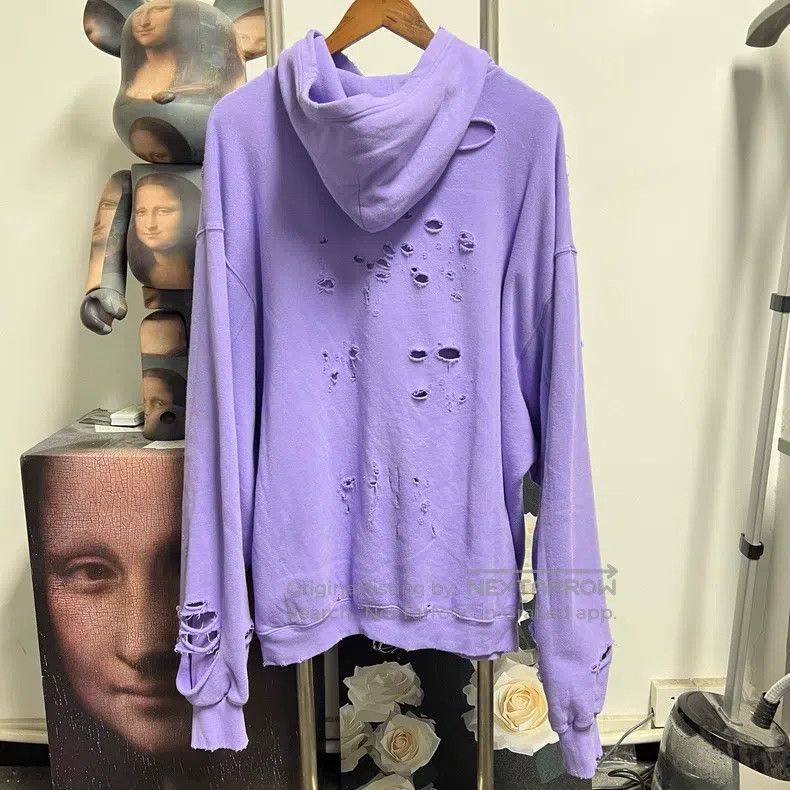 Other Balenciaga Distressed Hoodie Size US S / EU 44-46 / 1 - 2 Thumbnail