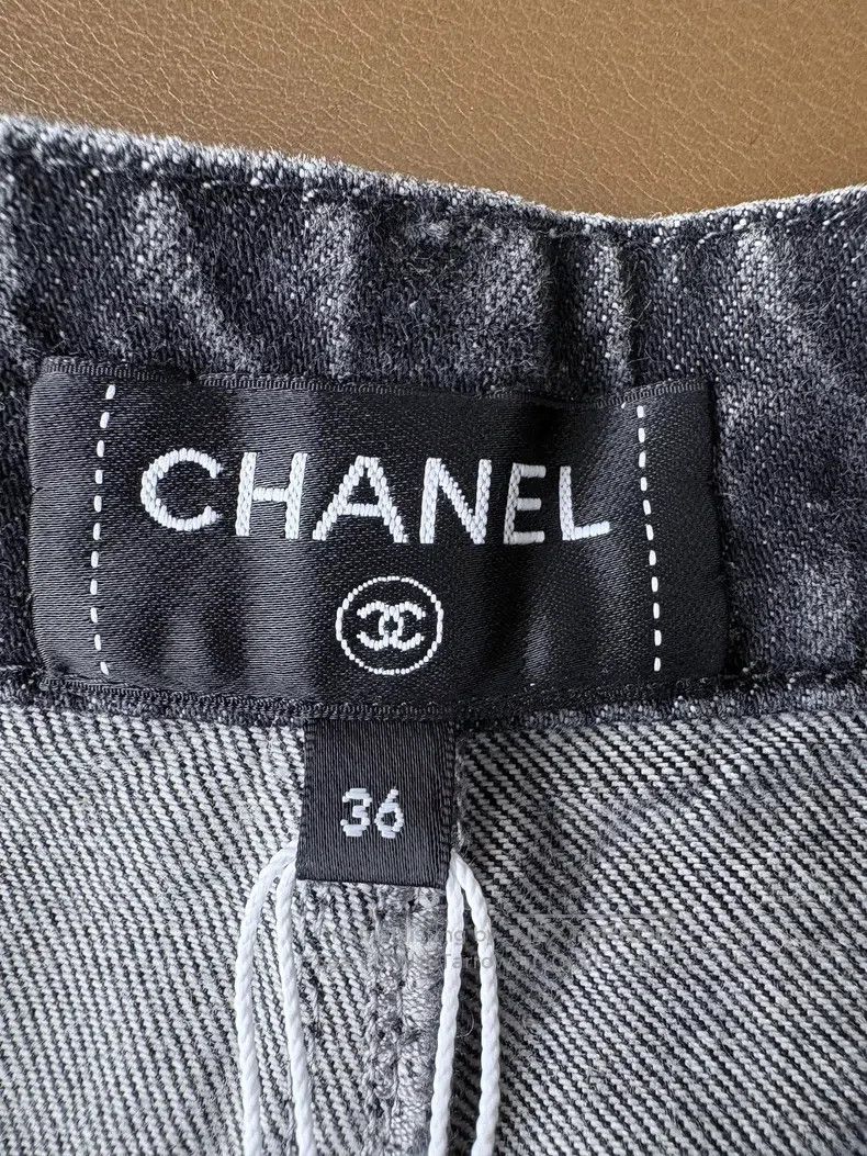 Chanel Chanel 25B grey-black printed graffiti jeans Size 24" / US 00 / IT 34 - 6 Thumbnail