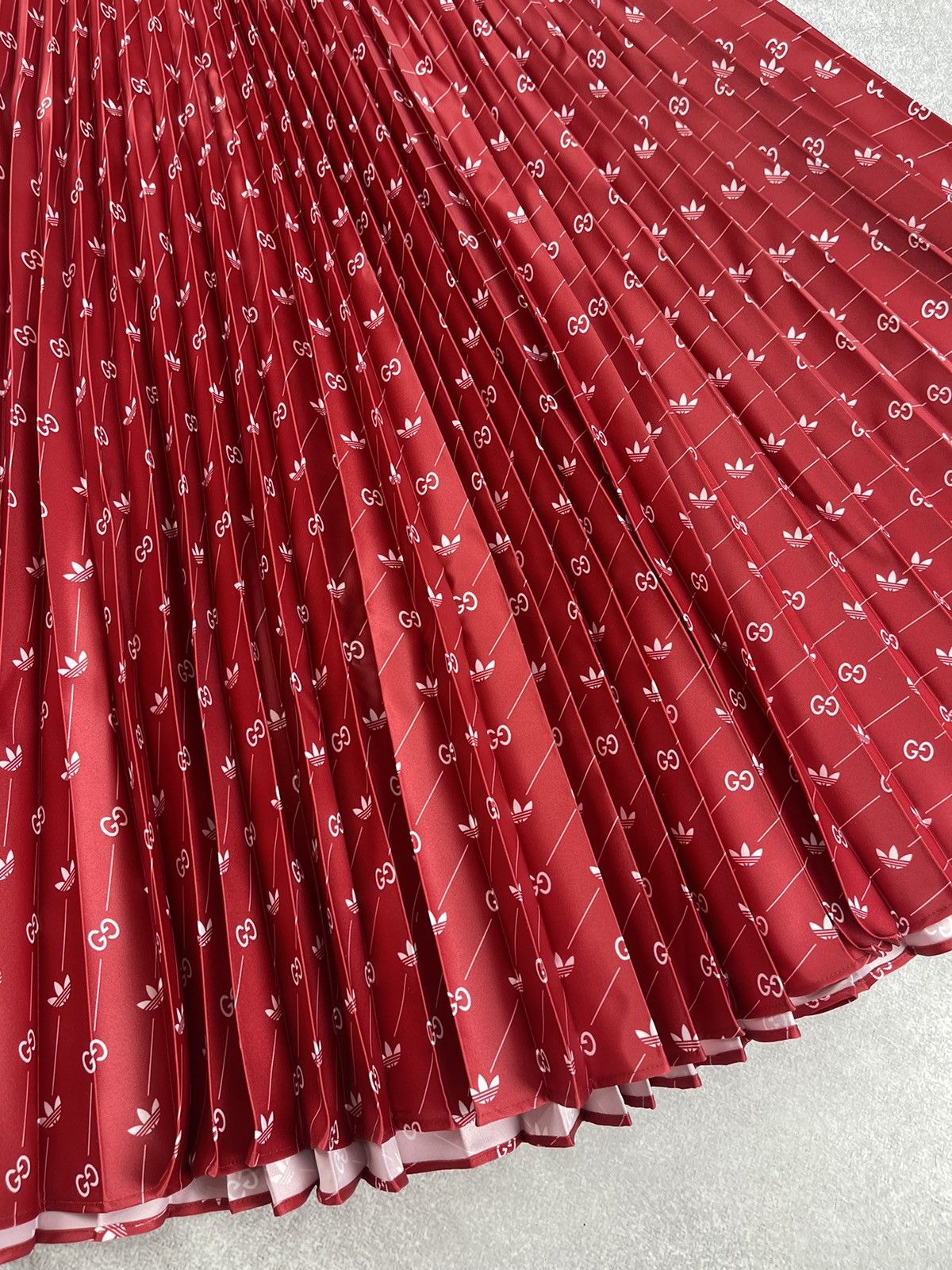 Gucci Adidas x Gucci Polyester Red Skirt Size 42 Size 28" / US 6 / IT 42 - 10 Thumbnail
