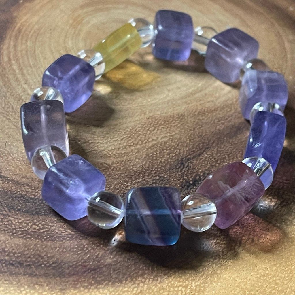 Other Fluorite bracelet striped layers rainbow colors cube stretch 10mm 7.5” natural crystal NEW Size ONE SIZE - 7 Thumbnail