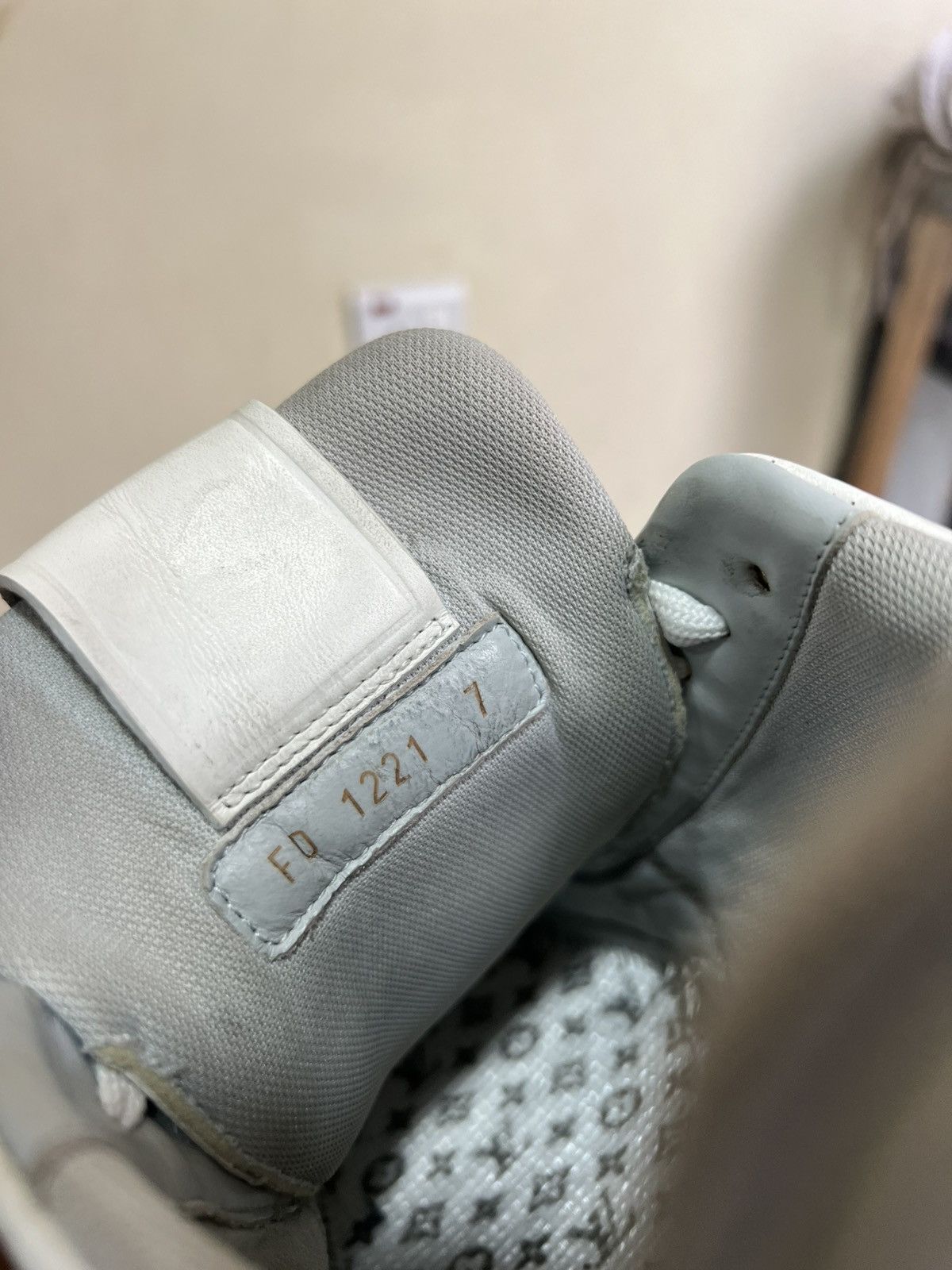 Louis Vuitton Louis Vuitton LV Trainer Size US 8 / EU 41 - 13 Thumbnail