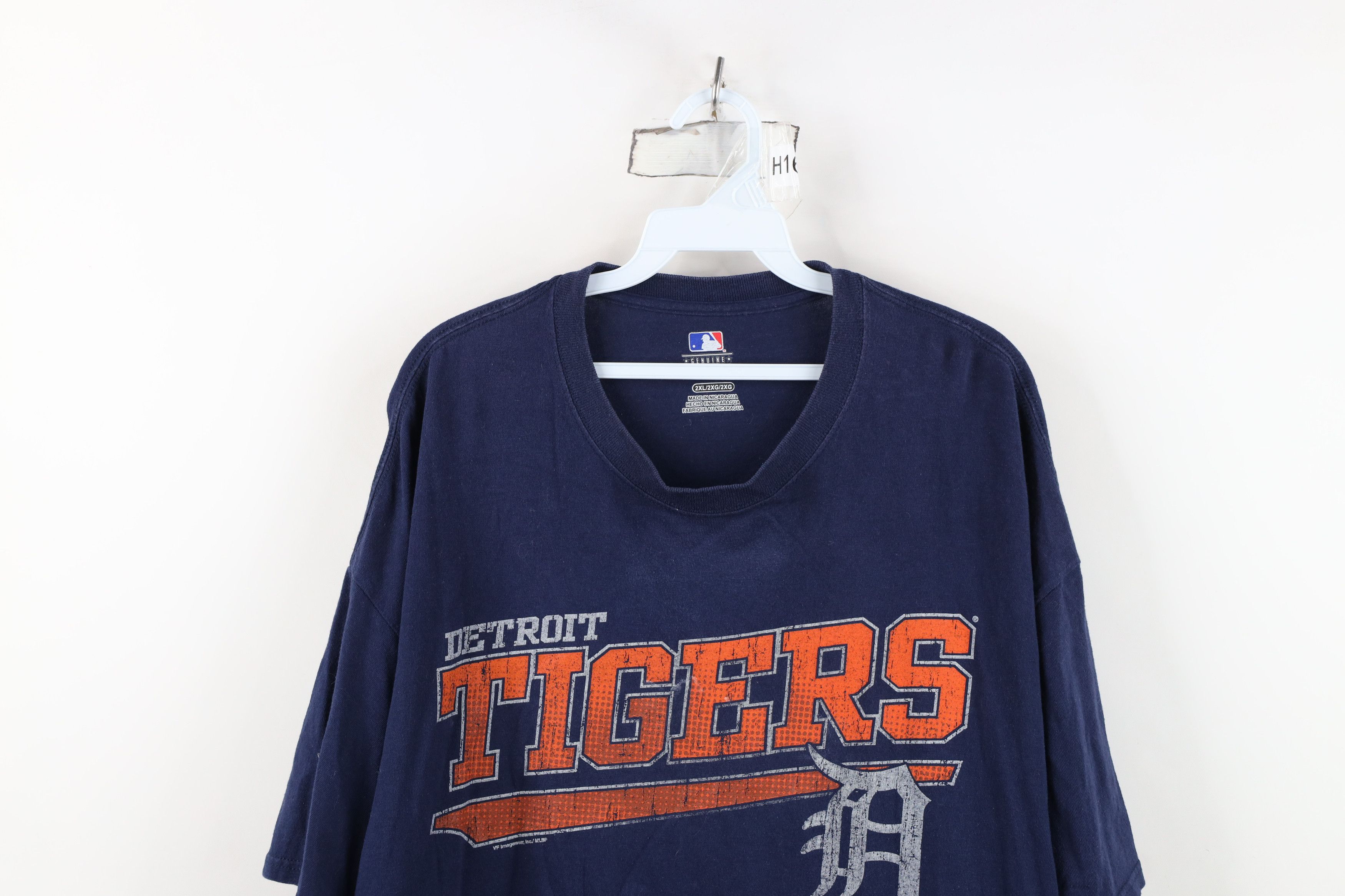 Vintage Vintage Y2K Detroit Tigers Baseball Short Sleeve T-Shirt Size US XXL / EU 58 / 5 - 2 Thumbnail